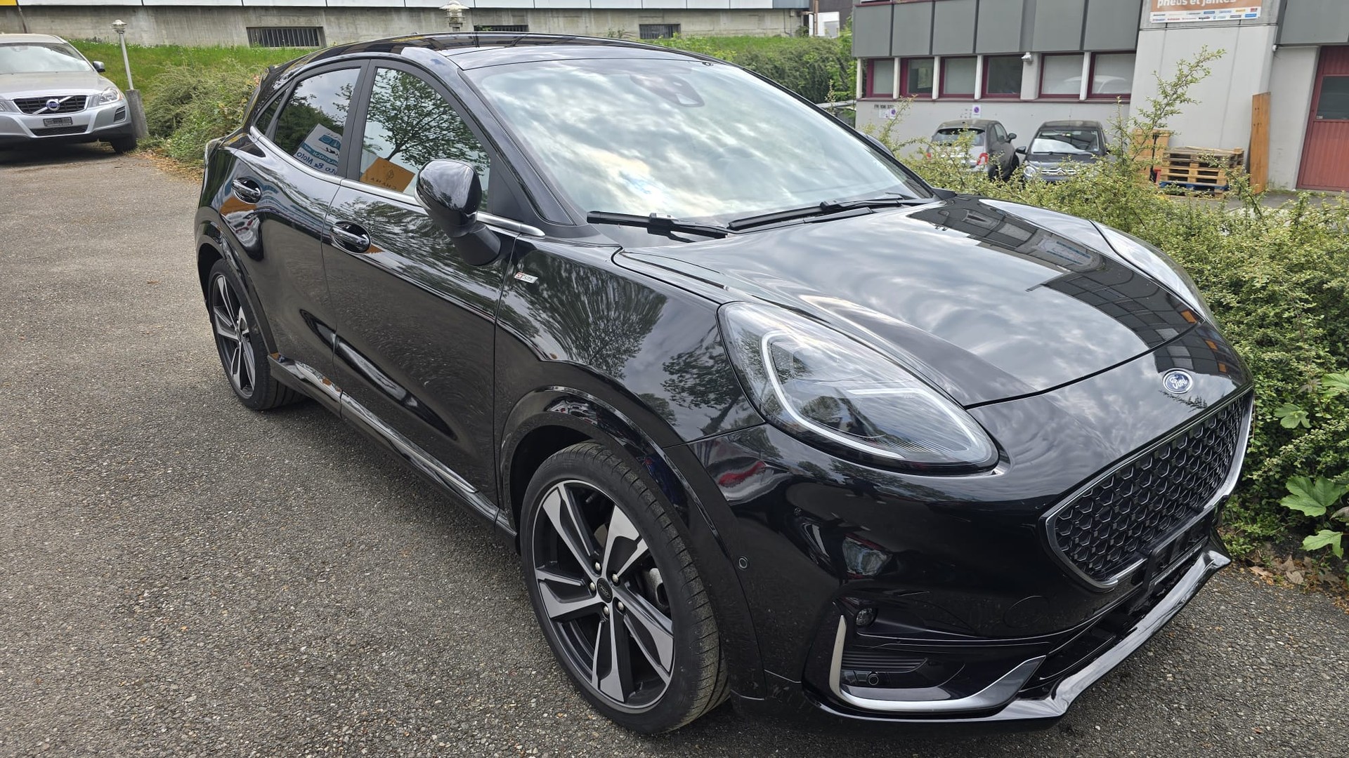 FORD Puma 1.0 SCTi ST-Line Vignale Automat ACC / Cuir/ Leder / 8 alu completes / BO Sound system