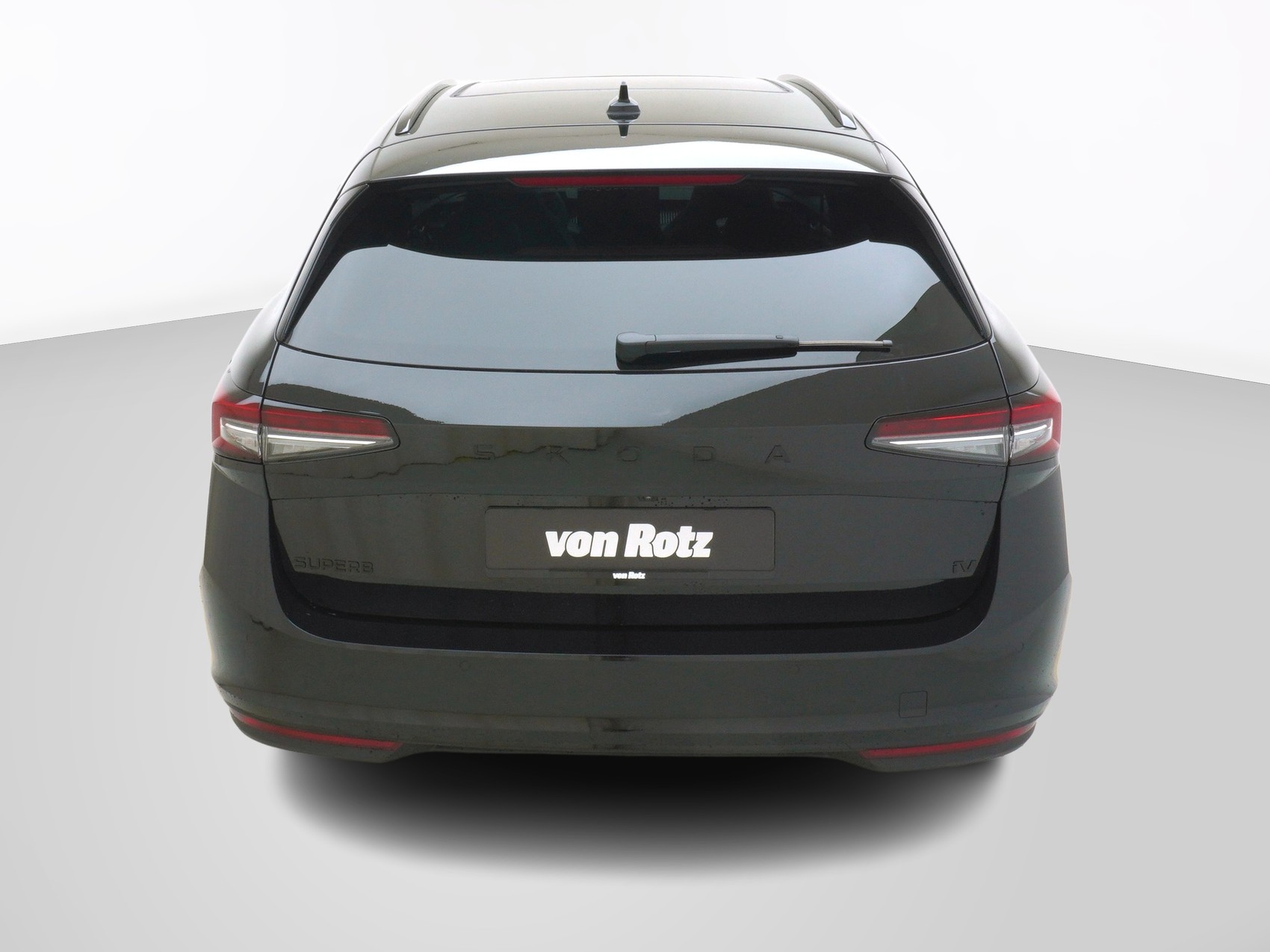 SKODA Superb 1.5 TSI Plug-in-Hybrid Sportline DSG-showroom-element-2