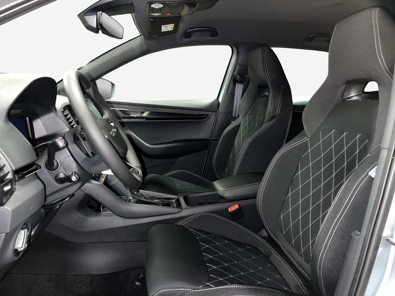 SKODA Karoq 2.0 TSI Dynamic Limited Edition 4x4 DSG-image-7