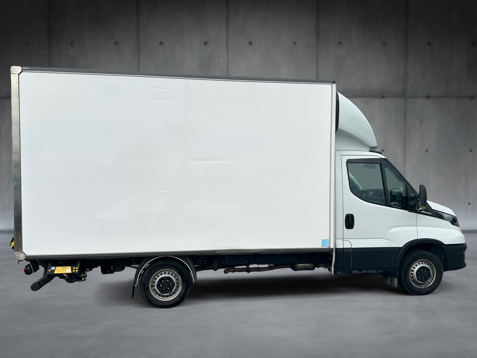 IVECO Koffer /Hebebühne 35 S 160PS Automatik-image-4