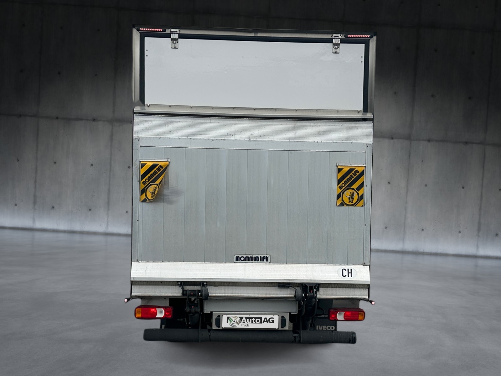 IVECO Koffer /Hebebühne 35 S 160PS Automatik-showroom-element-2