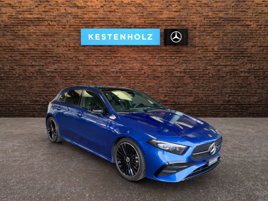 MERCEDES-BENZ A 180-showroom-element-1