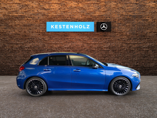 MERCEDES-BENZ A 180-showroom-element-2