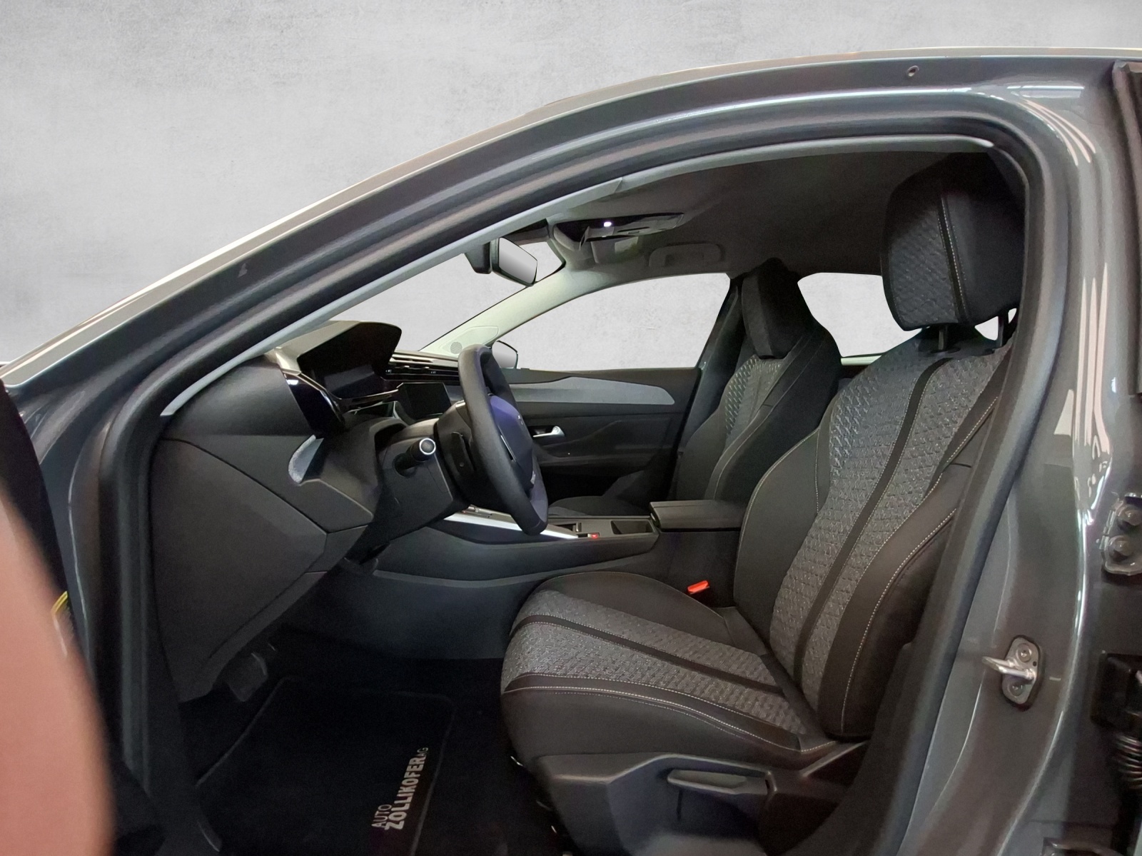 PEUGEOT 308 1.2 Hybrid Allure-image-14