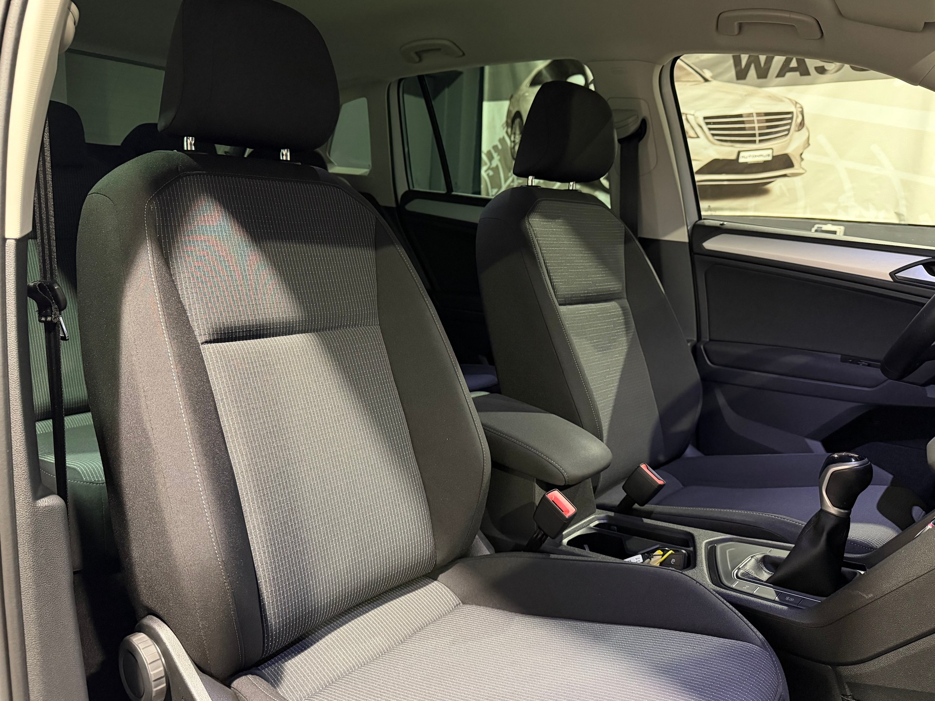 VW Tiguan 1.5TSI Evo Starter-image-12