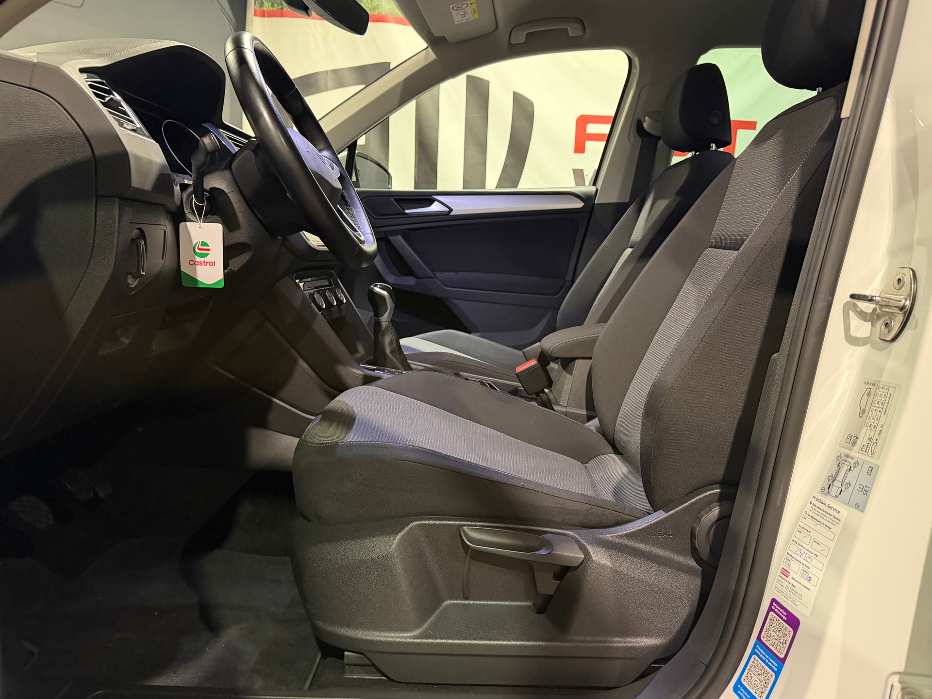 VW Tiguan 1.5TSI Evo Starter-image-9