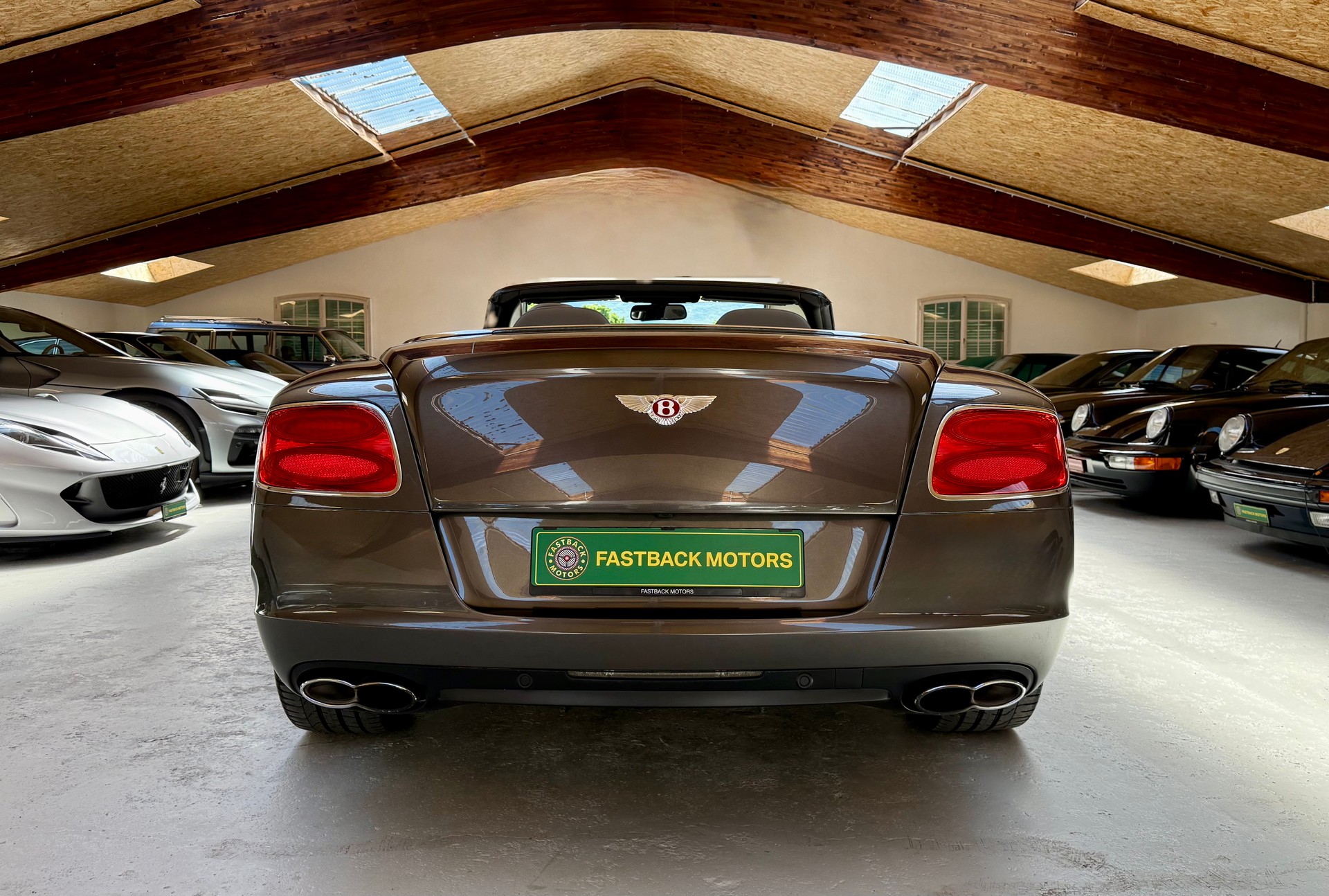 BENTLEY Continental GTC 4.0 V8-image-7