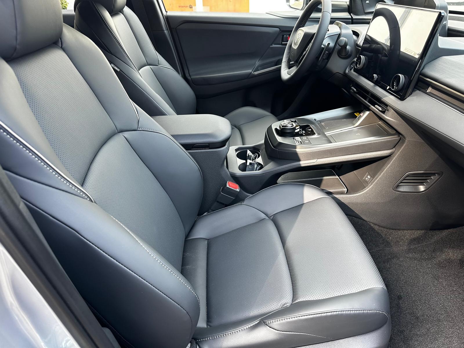 TOYOTA bZ4X Touring Premium AWD-image-12