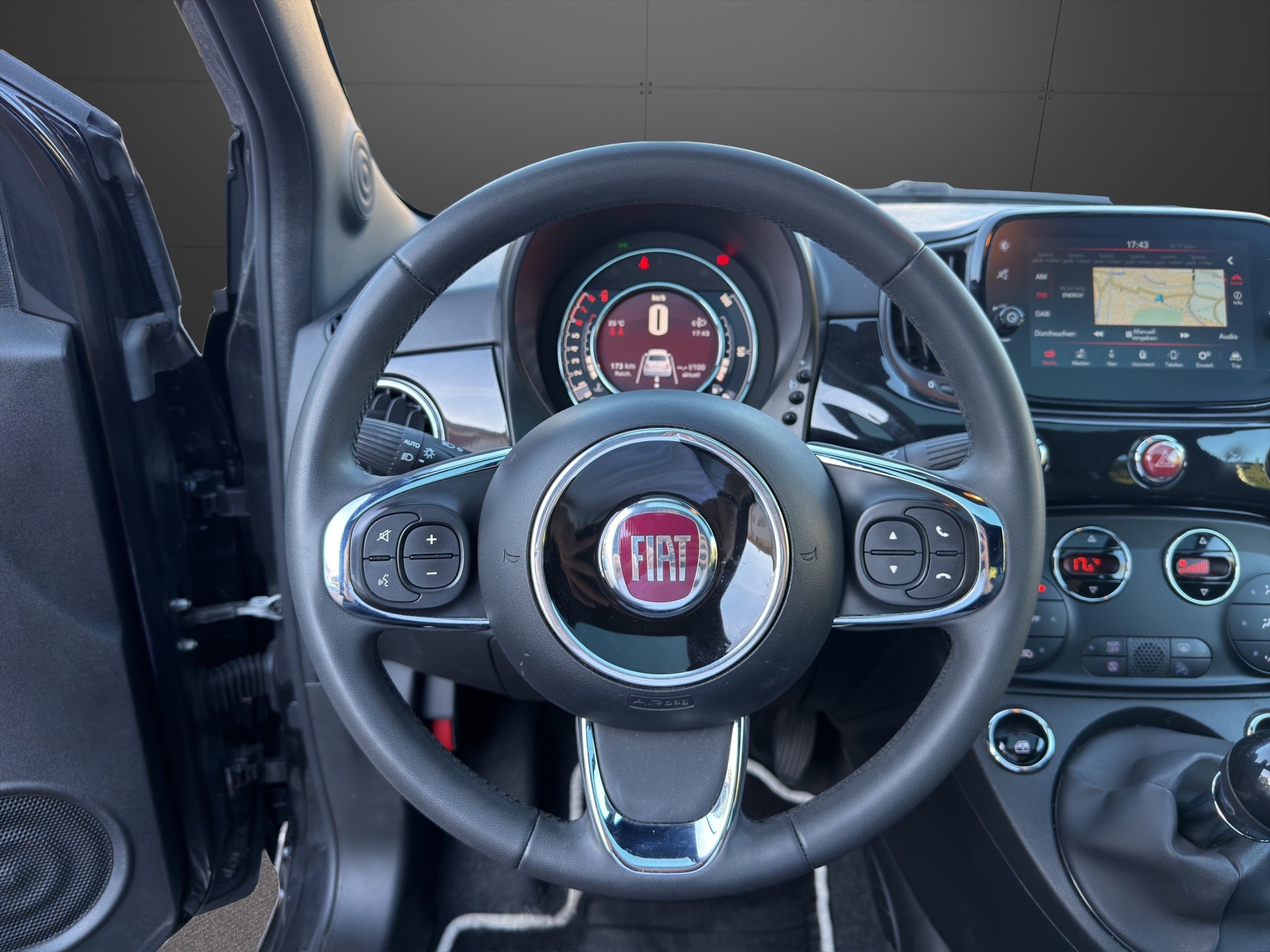 FIAT 500 1.0 N3 MildHybrid Swiss Edition-image-16