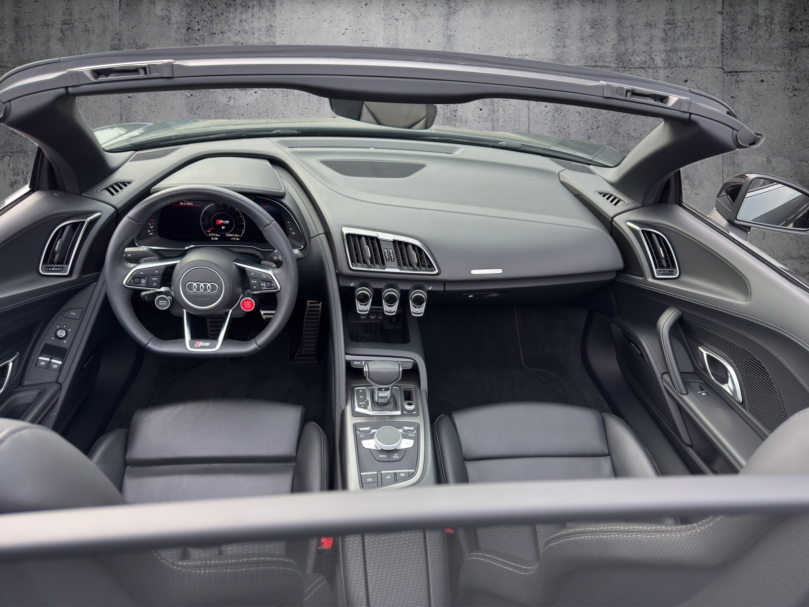 AUDI R8 Spyder RWD S-Tronic-image-19