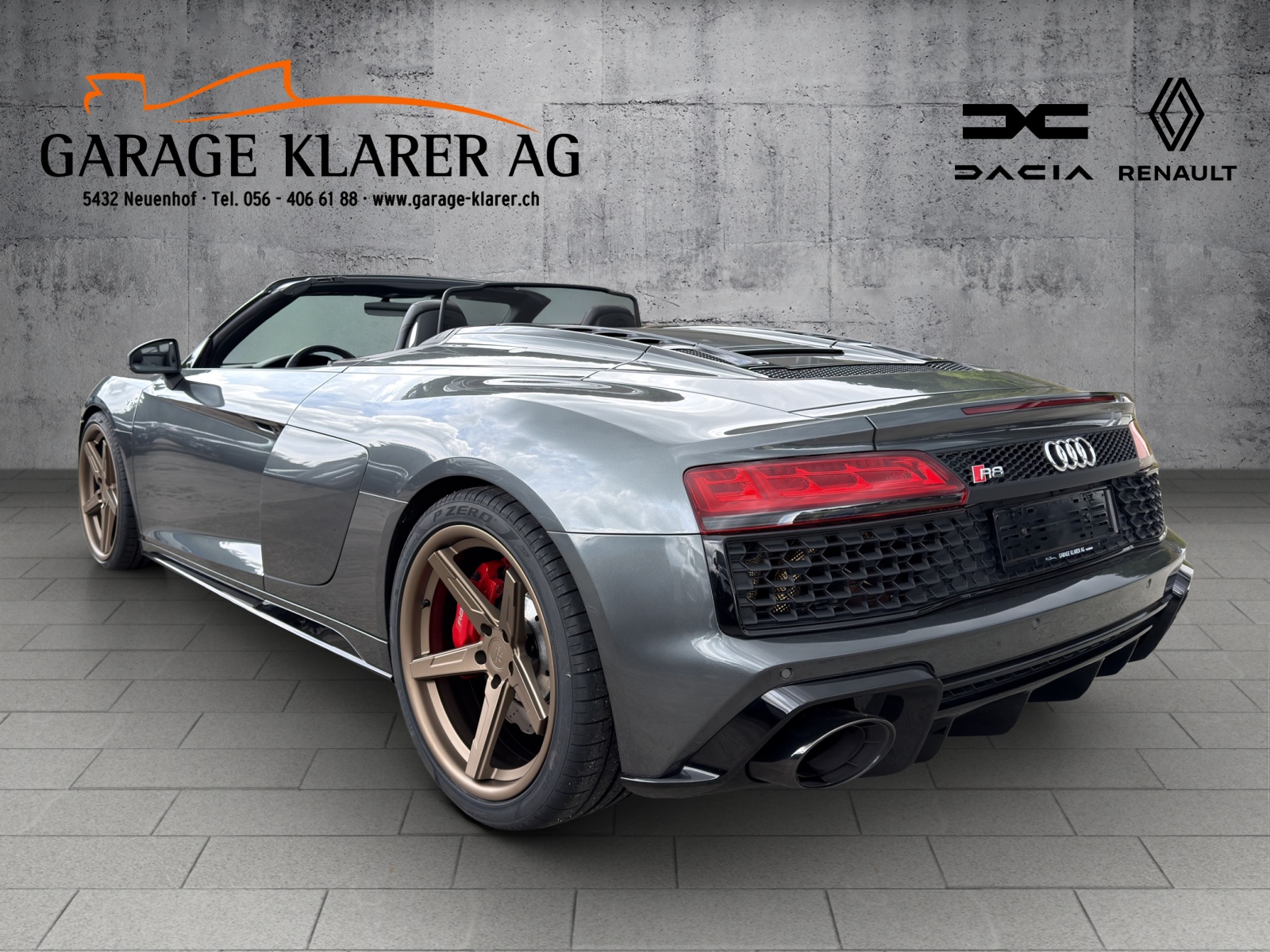 AUDI R8 Spyder RWD S-Tronic-image-7