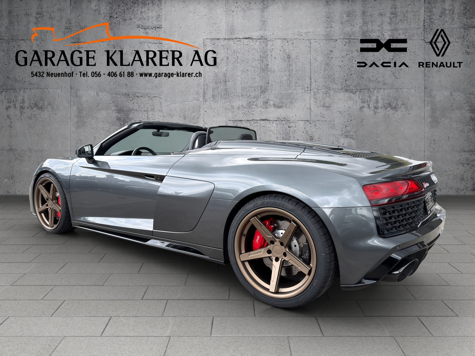 AUDI R8 Spyder RWD S-Tronic-image-6