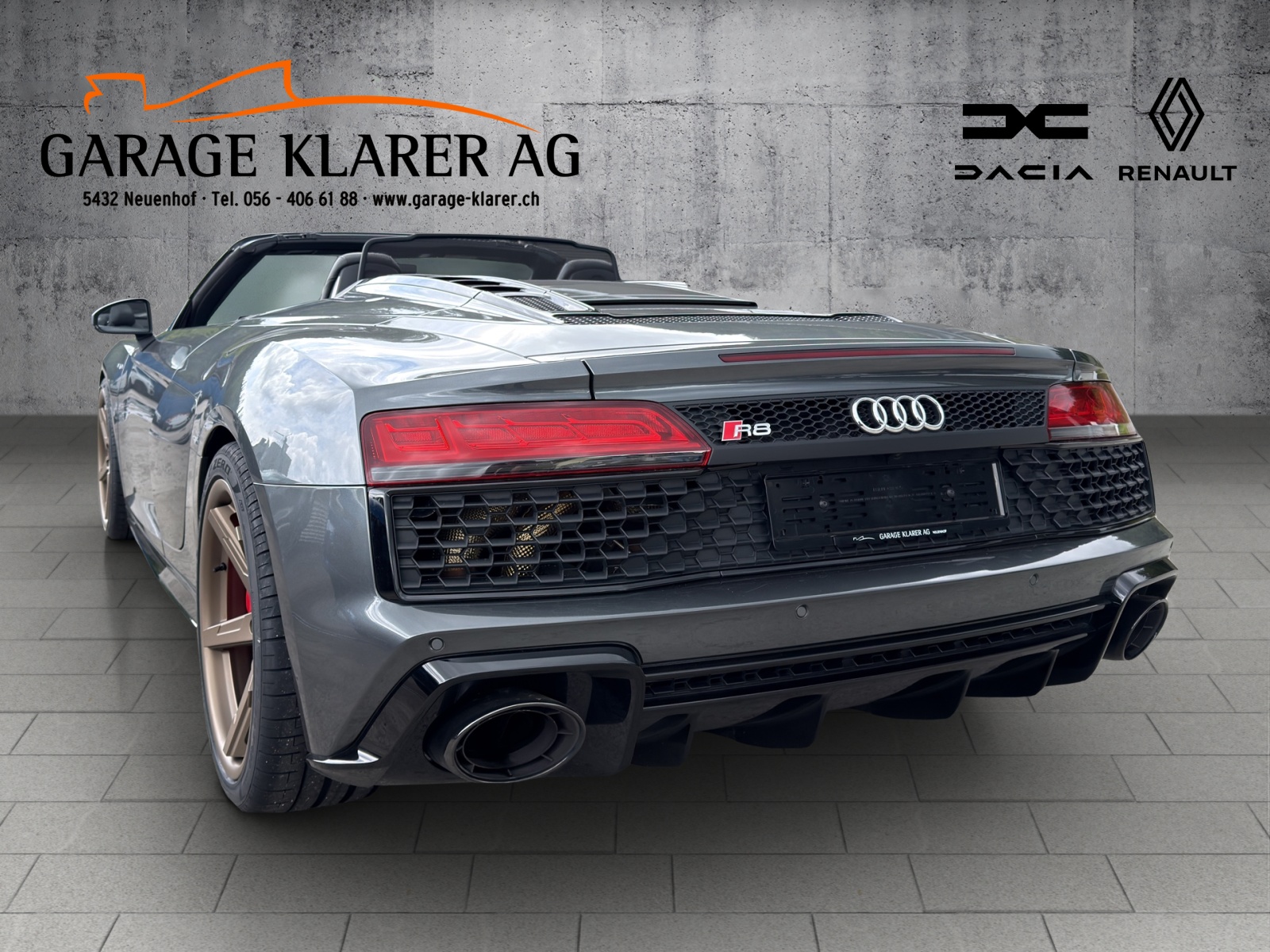 AUDI R8 Spyder RWD S-Tronic-image-8