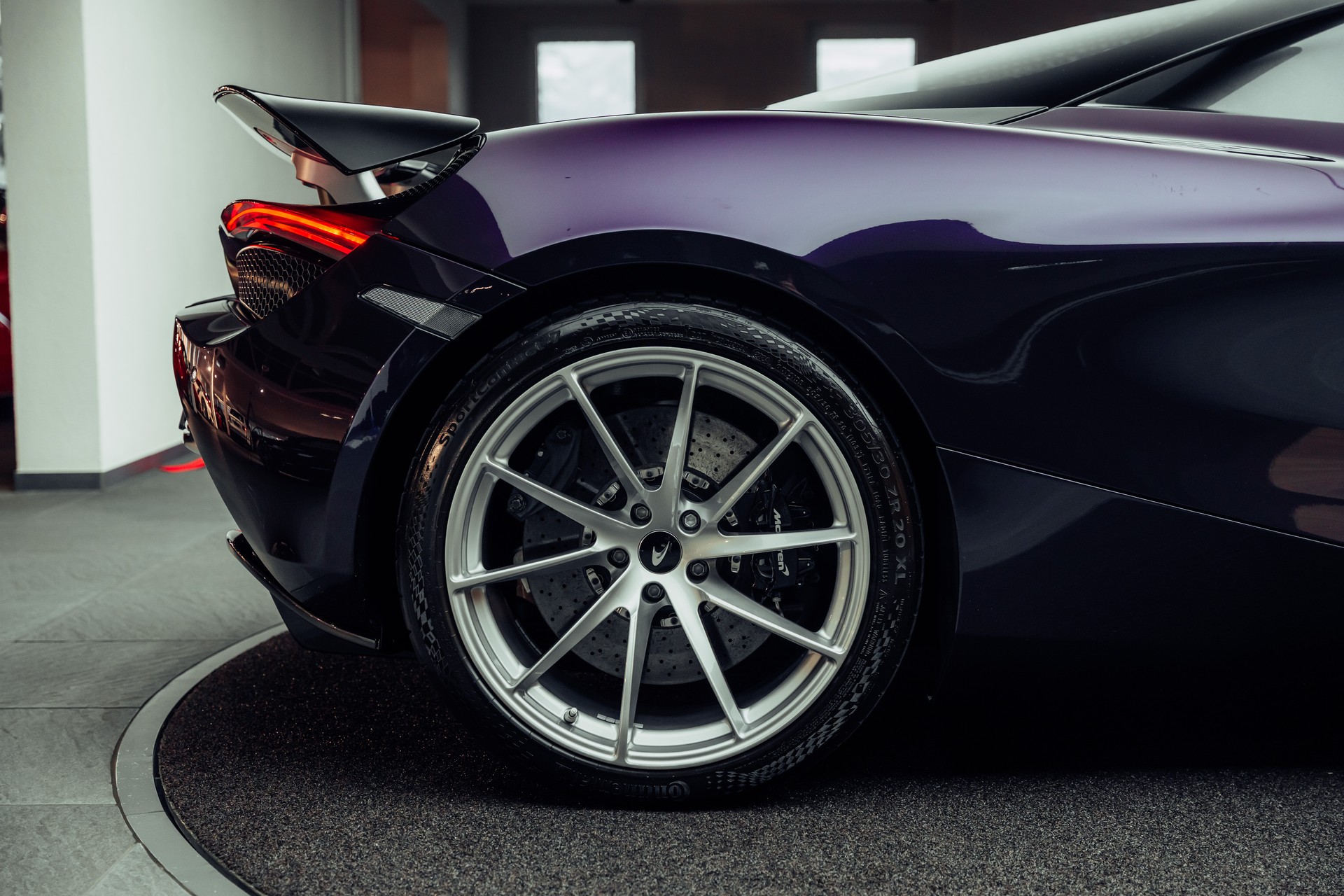 McLAREN 720S Spider Performance 4.0 V8 SSG-image-25