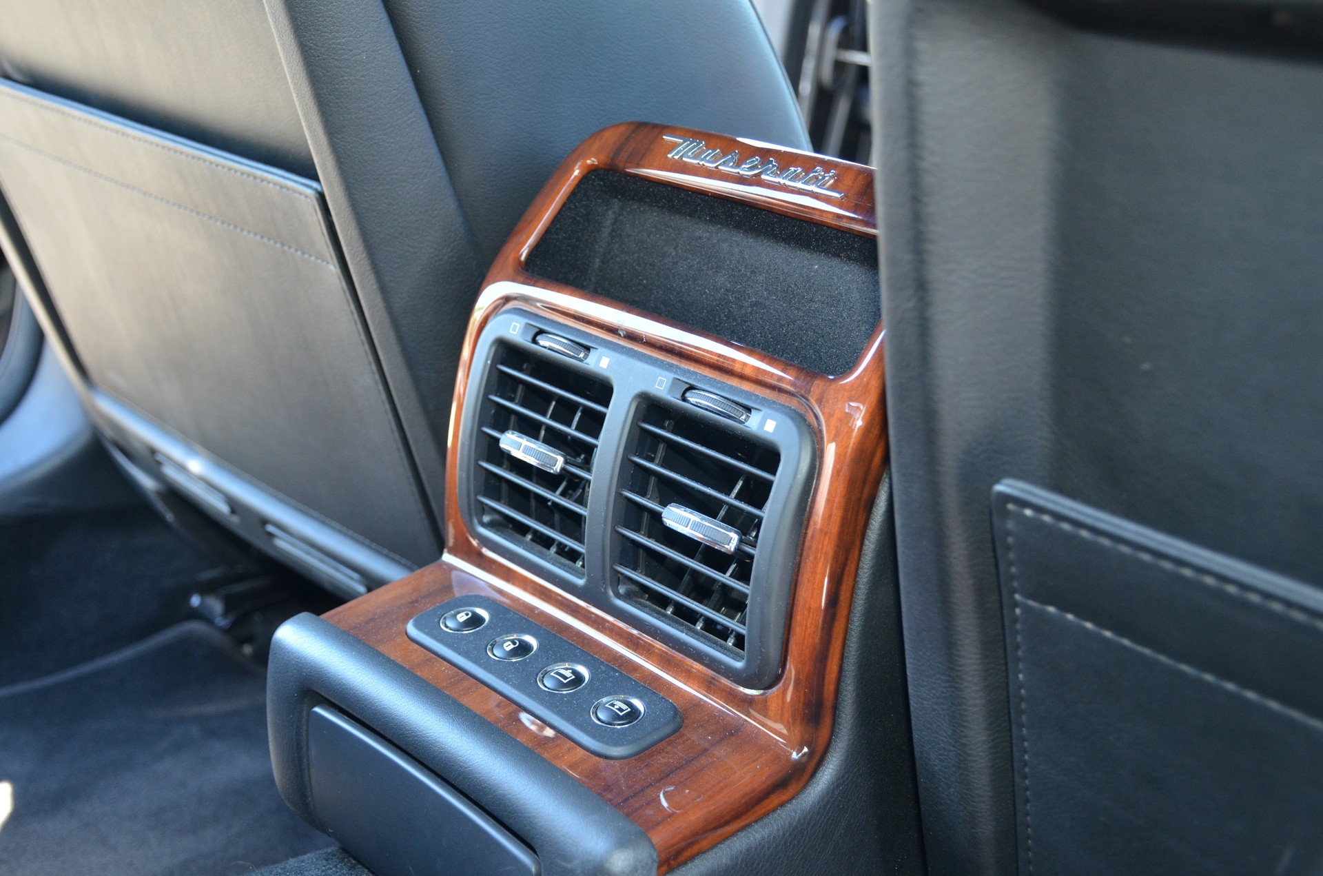 MASERATI Quattroporte 4.7 V8 S Automatica-image-14