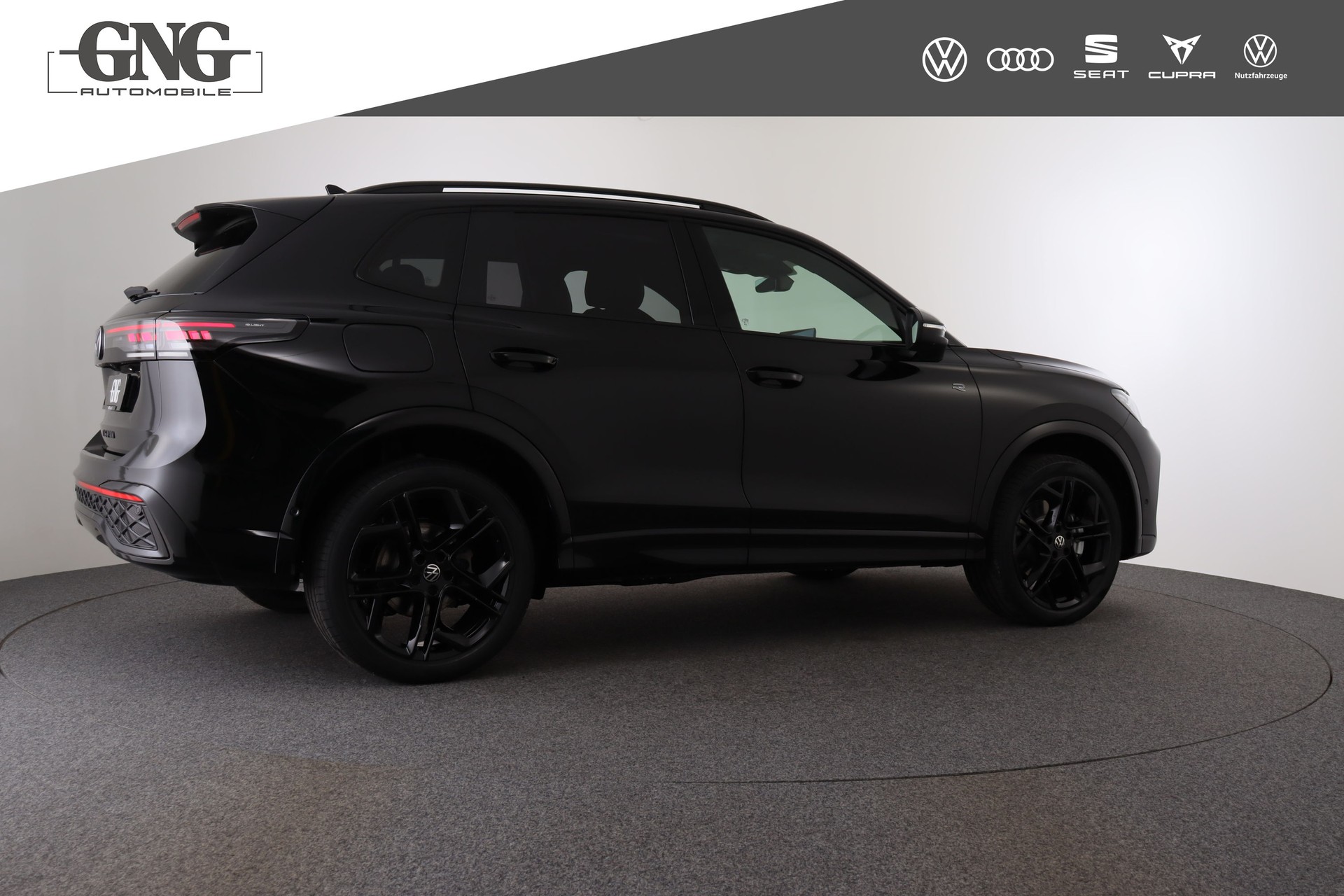 VW Tiguan 2.0 TSI DSG R-Line 4Motion-image-7
