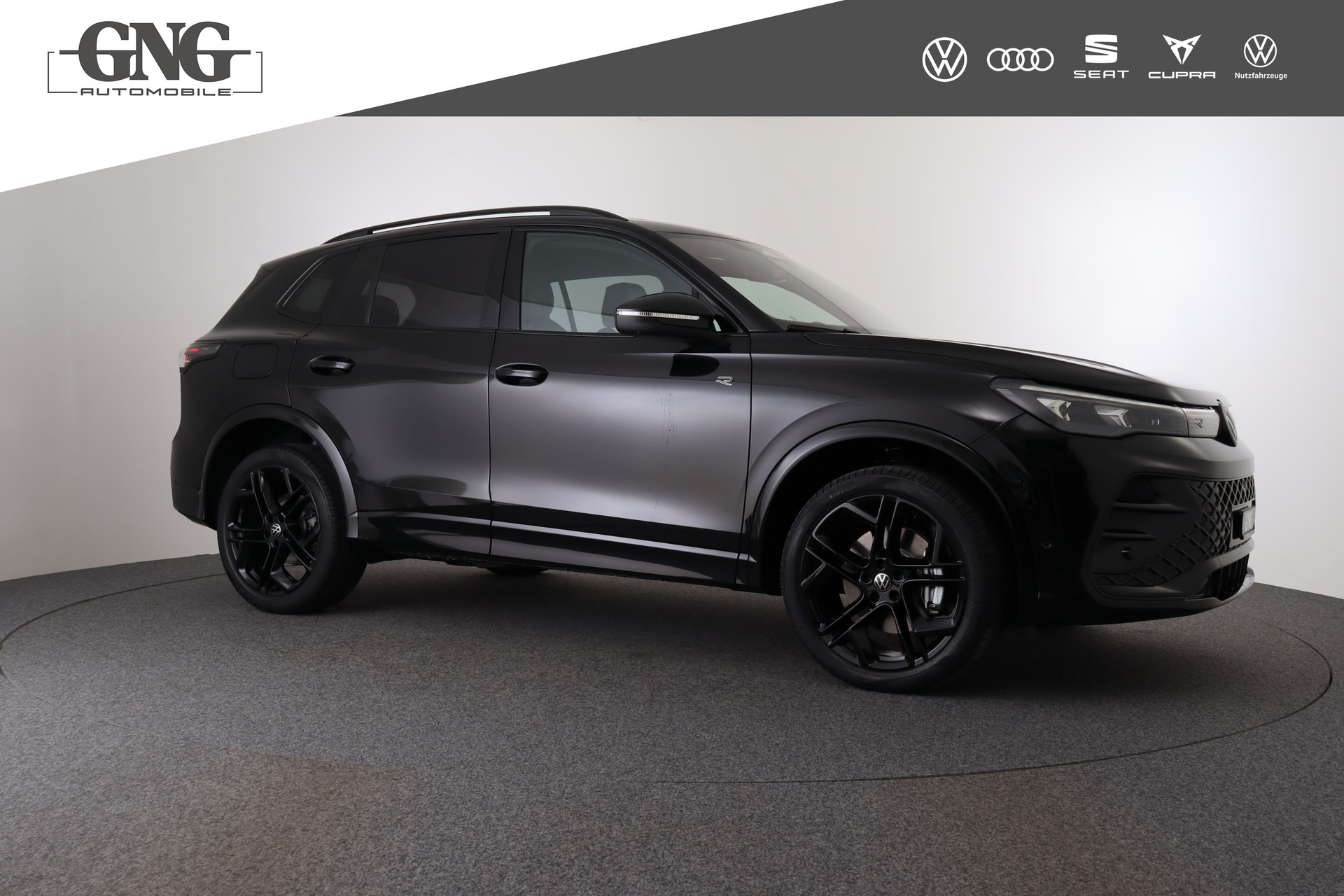 VW Tiguan 2.0 TSI DSG R-Line 4Motion-image-9