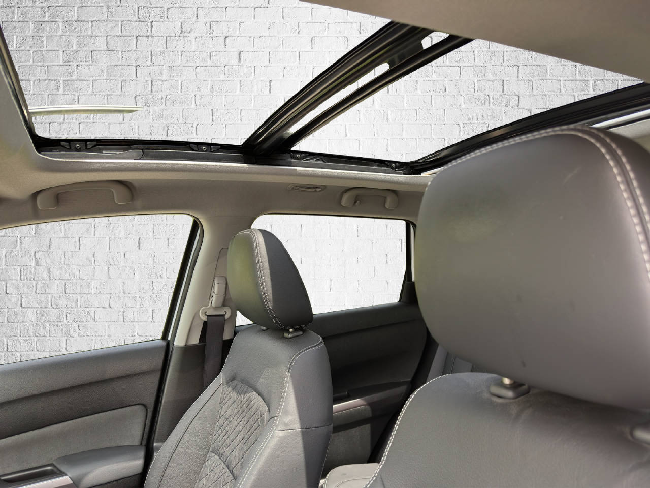 SUZUKI Vitara 1.4 T Compact Top 4x4-image-7