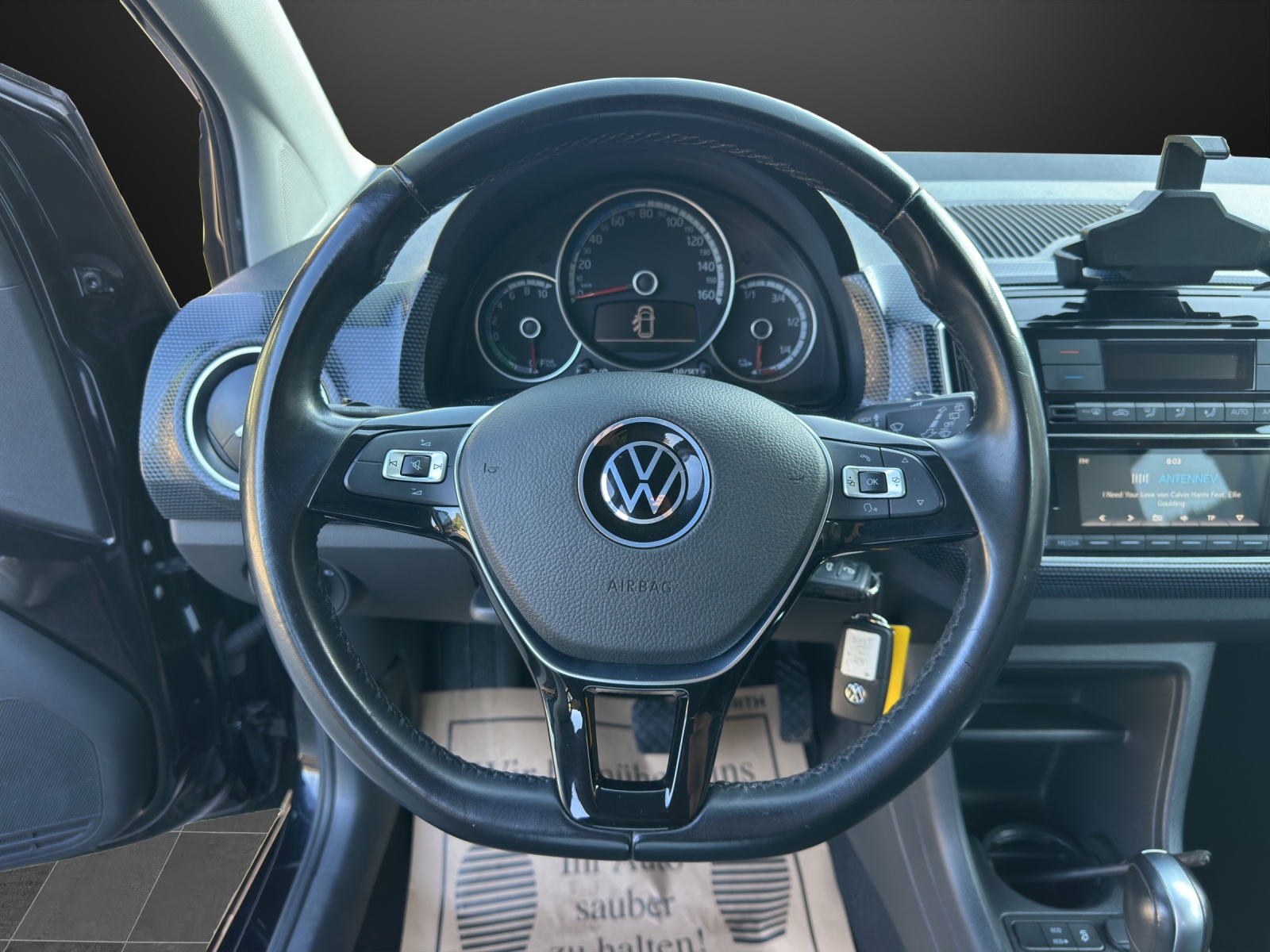 VW e-Up-image-10