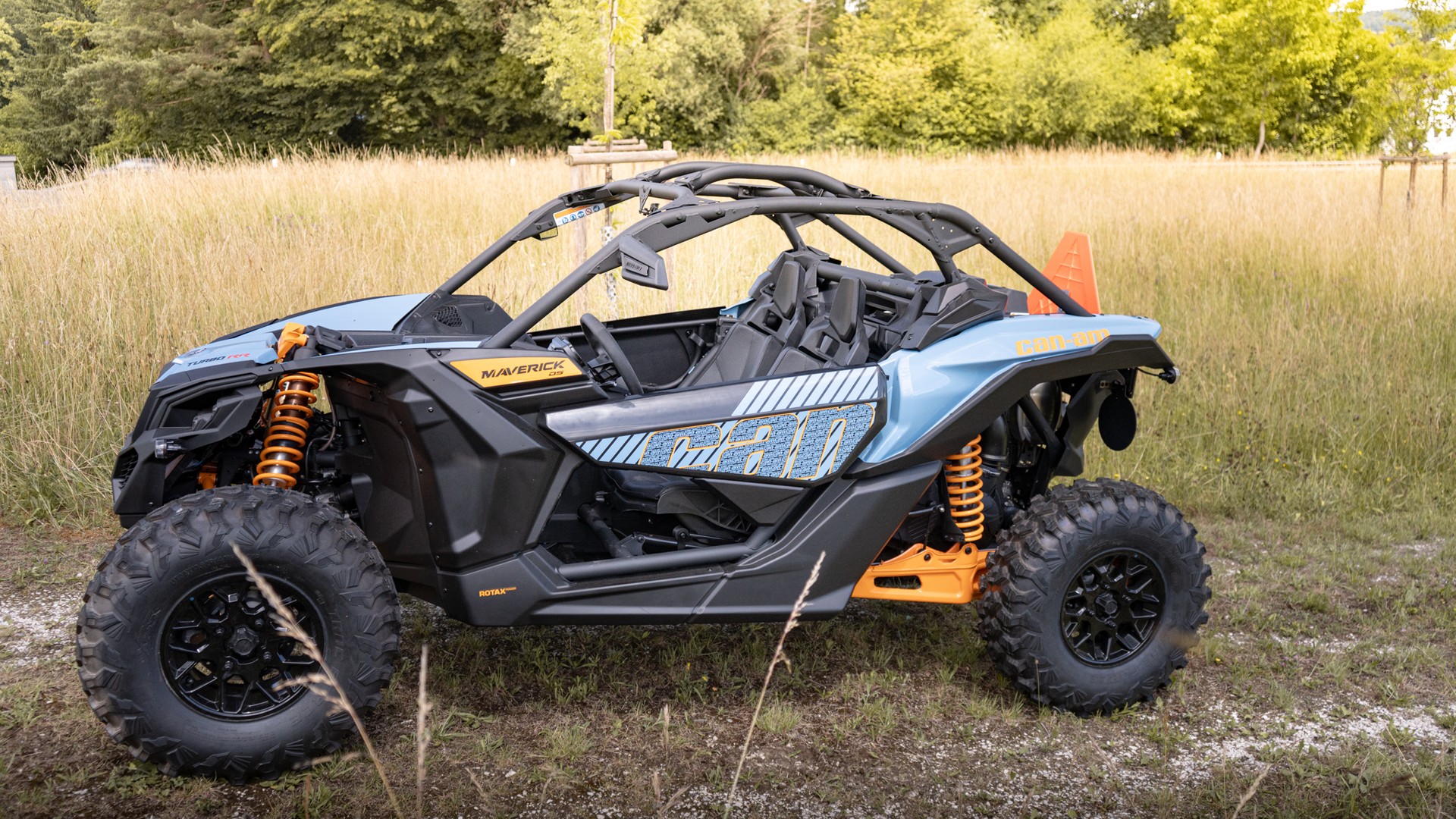 CAN-AM X3 DS Turbo RR-image-3