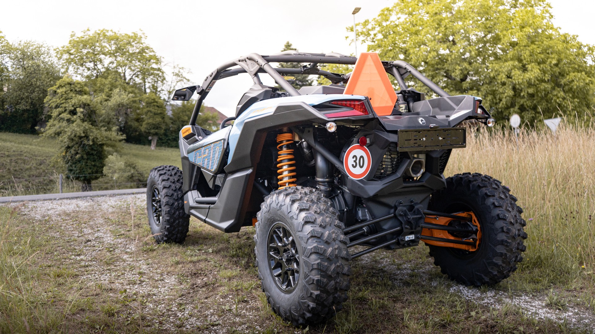 CAN-AM X3 DS Turbo RR-image-2