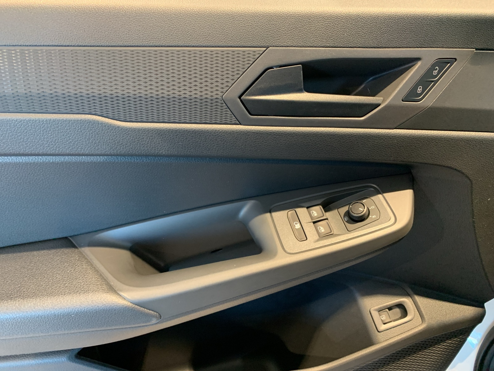 FORD Transit Connect Kaw. 1.5 EcoBoost 150 Trend PHEV-image-7