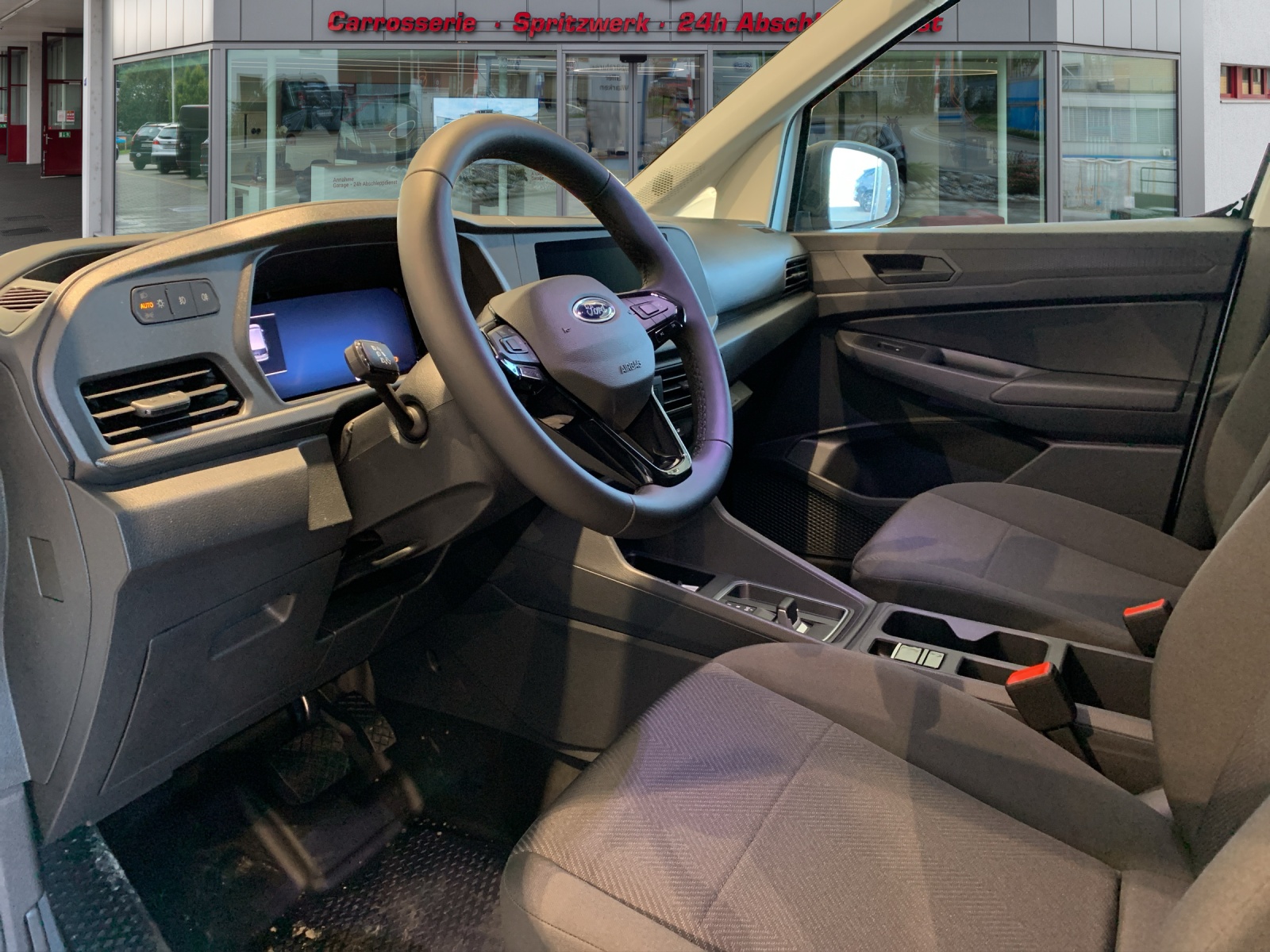 FORD Transit Connect Kaw. 1.5 EcoBoost 150 Trend PHEV-image-6