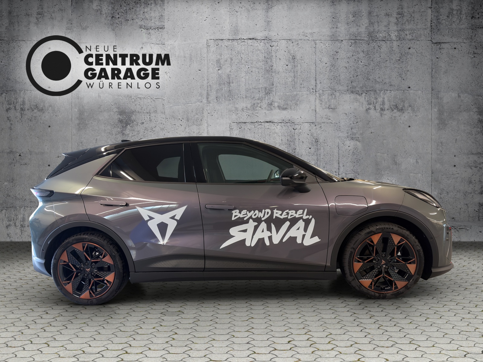 CUPRA Raval 52 kWh Dynamic+ Launch Edition-showroom-element-2
