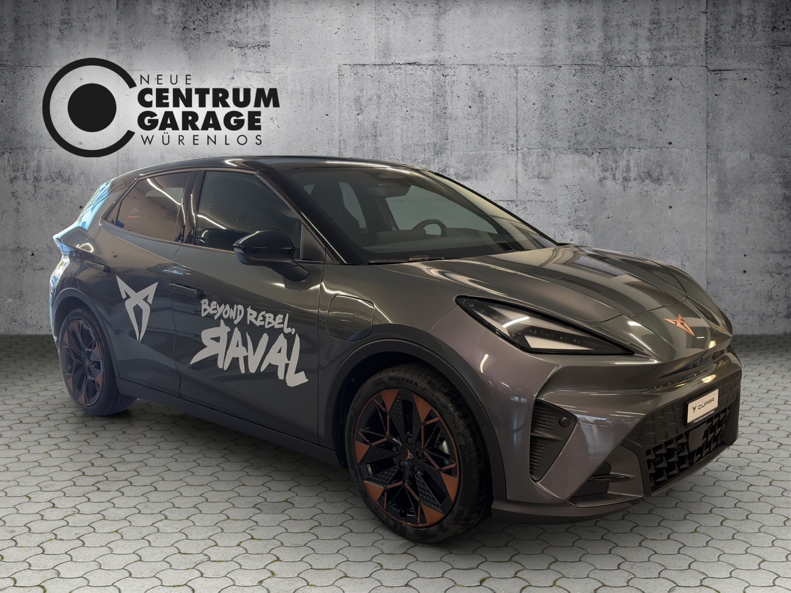 CUPRA Raval 52 kWh Dynamic+ Launch Edition-showroom-element-1