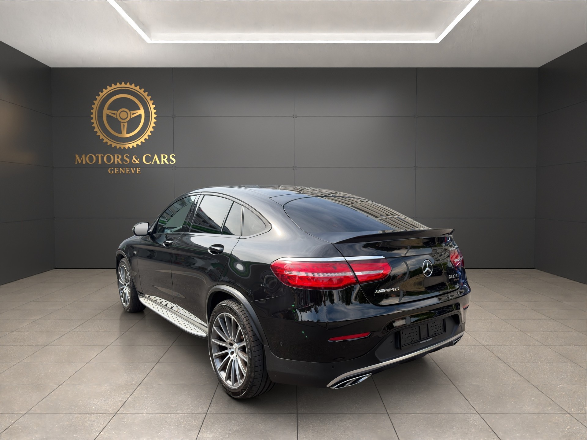 MERCEDES-BENZ GLC Coupé 43 AMG 4Matic 9G-Tronic-showroom-element-2