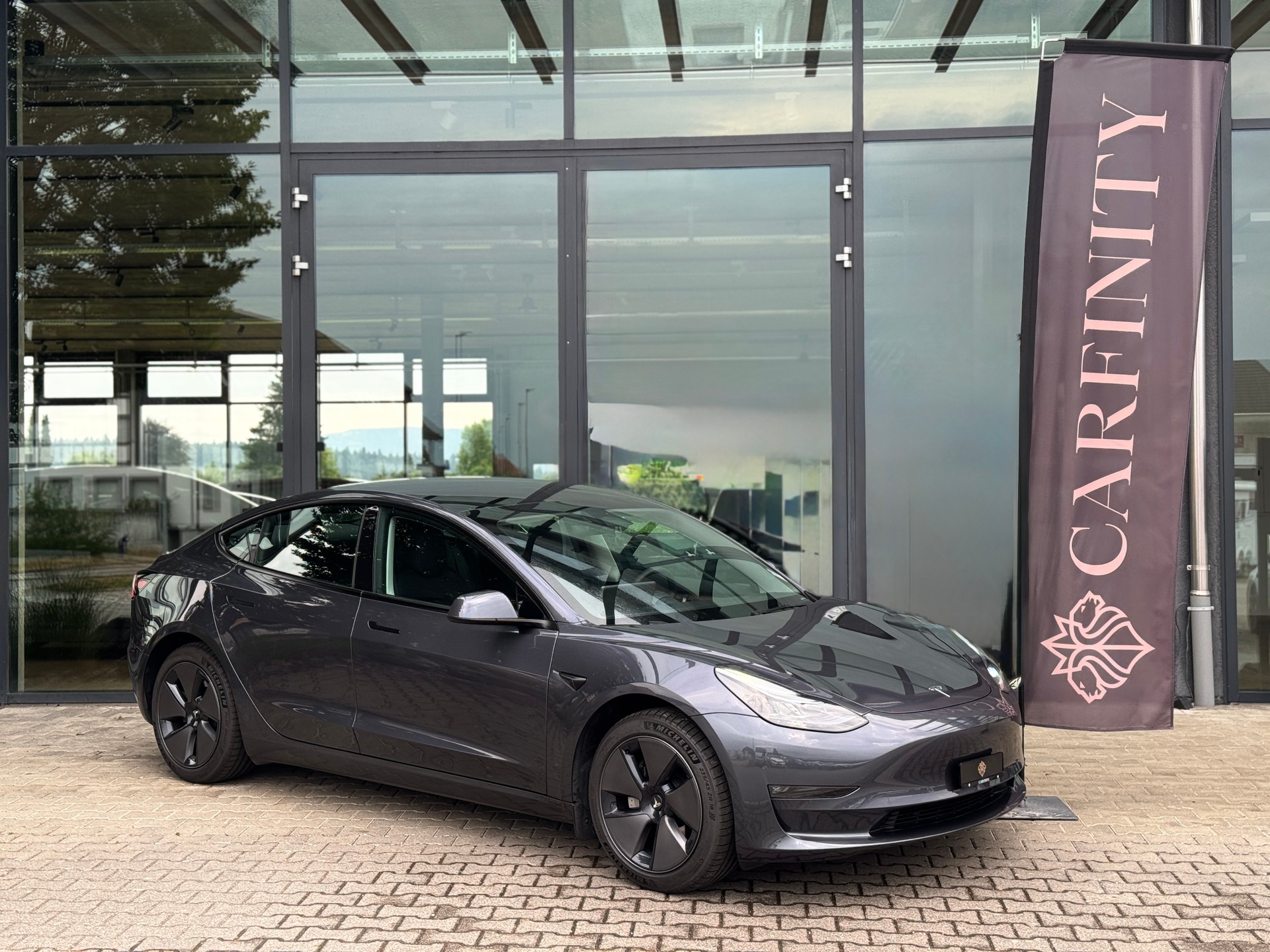 TESLA Model 3 Long Range Dual Motor AWD / Enhanced Autopilot / AMD Ryzen *RESERVIERT*