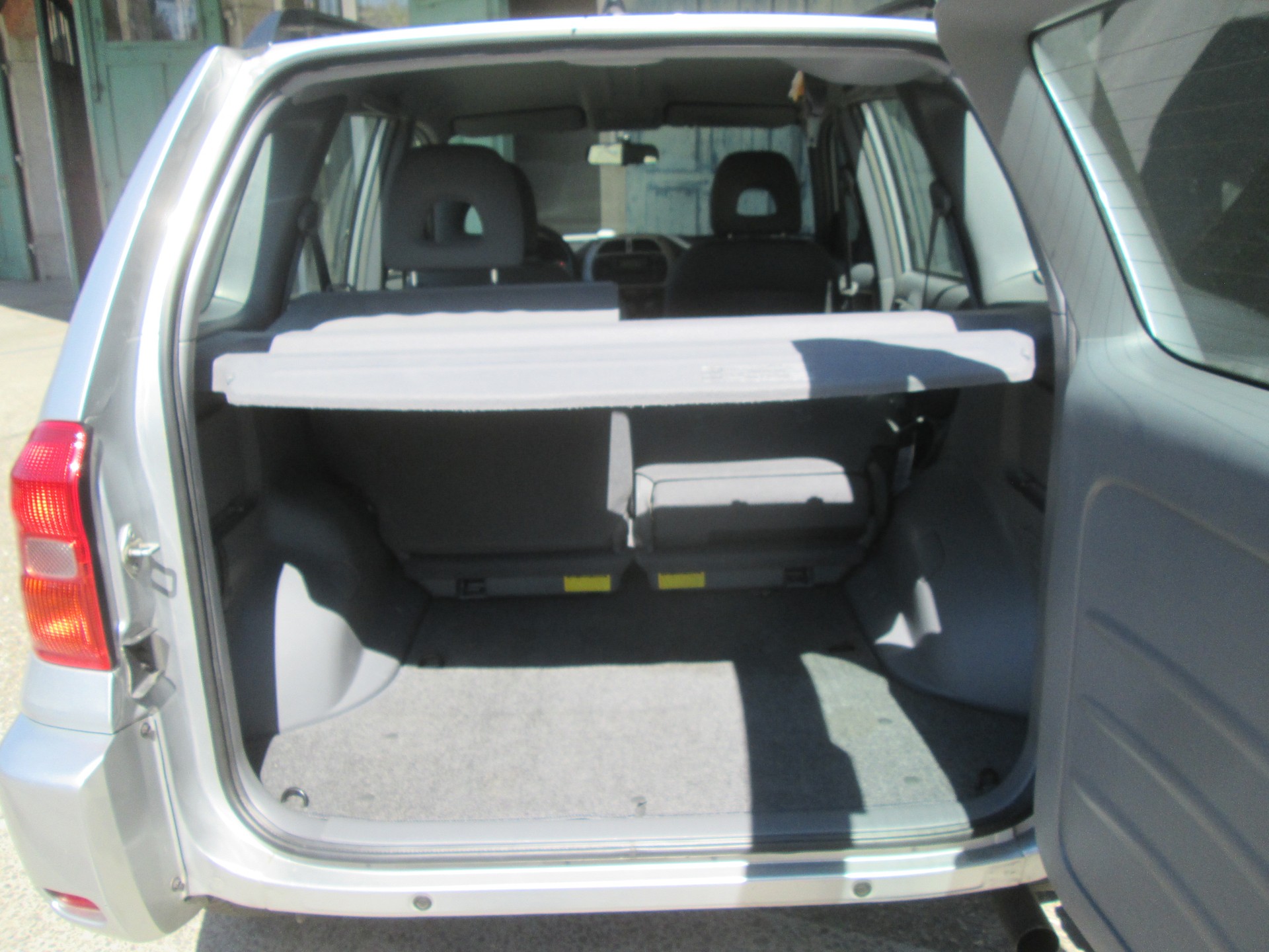 TOYOTA 2.0i-16V Linea Sol-image-4