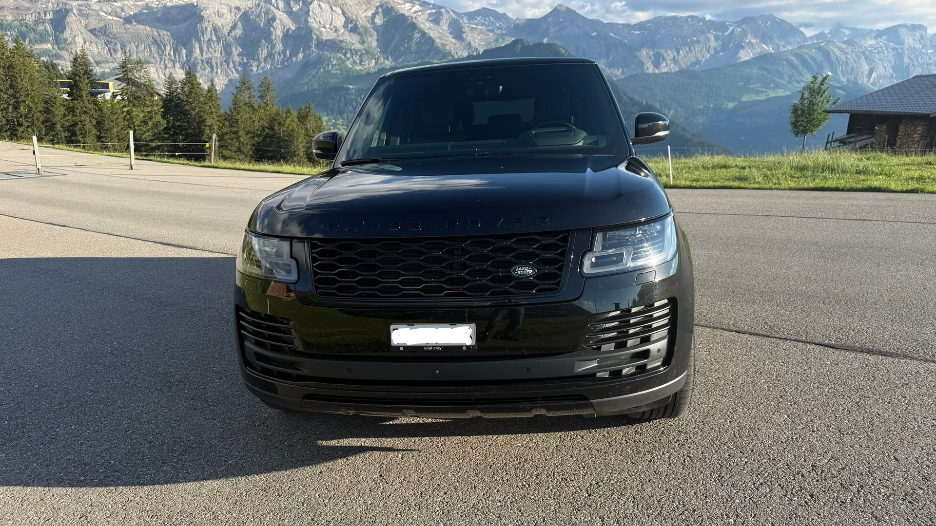 LAND ROVER 3.0 SDV6 – Garantie bis 07/2027 - 1. Hand – CH – Top Zustand-image-2