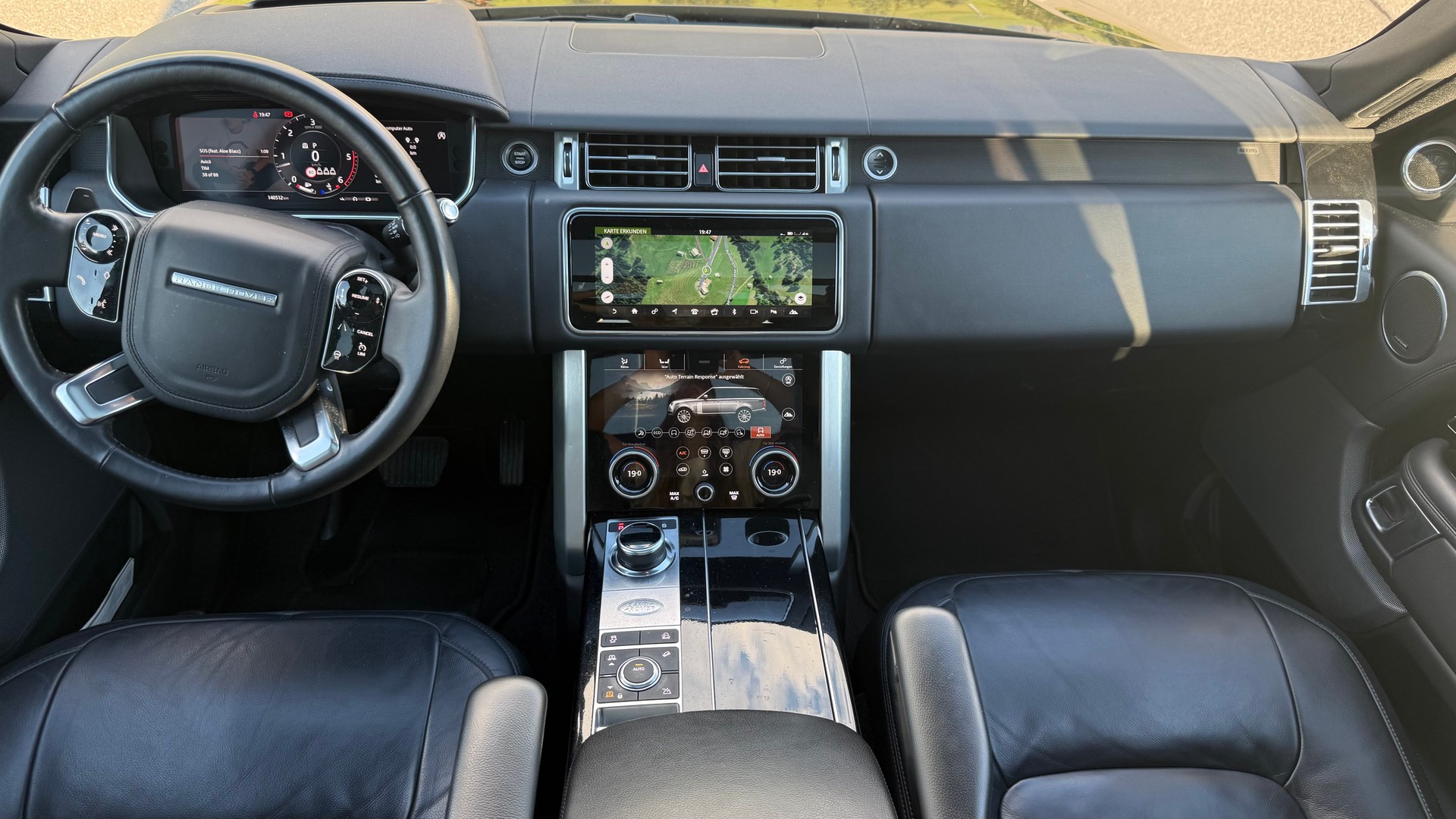LAND ROVER 3.0 SDV6 – Garantie bis 07/2027 - 1. Hand – CH – Top Zustand-image-6