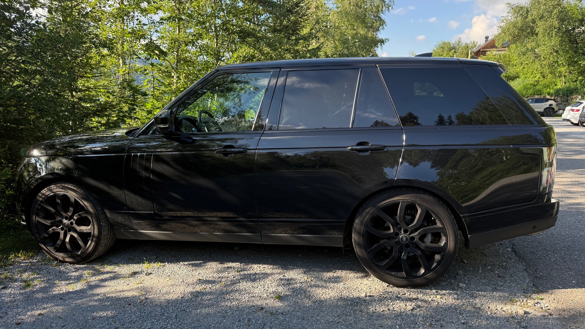 LAND ROVER 3.0 SDV6 – Garantie bis 07/2027 - 1. Hand – CH – Top Zustand-image-7