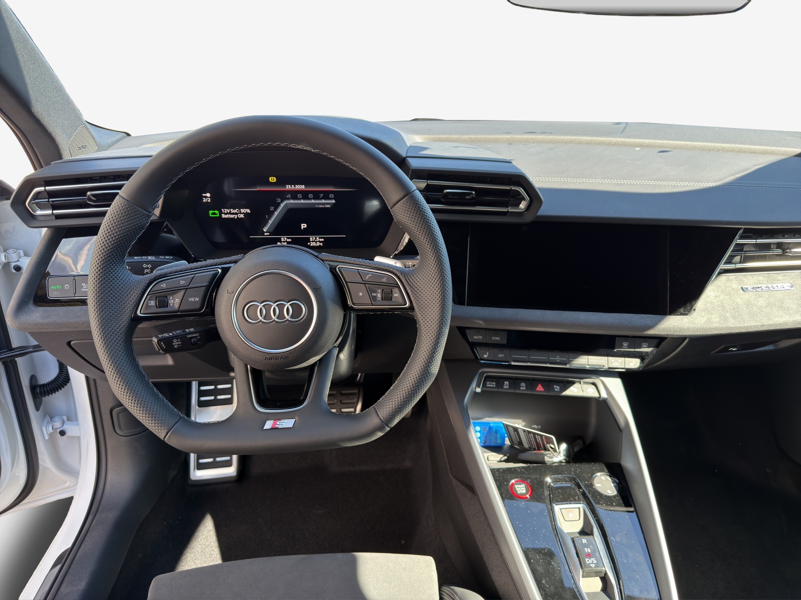 AUDI S3 Limousine TFSI quattro S-tronic-image-8