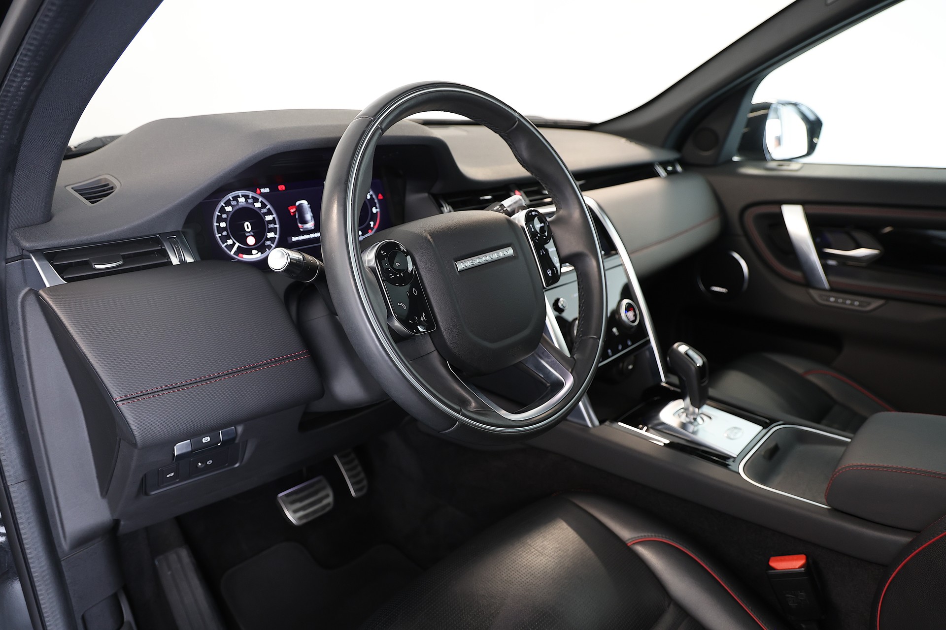 LAND ROVER Discovery Sport 2.0 Si4 R-Dynamic SE-image-8
