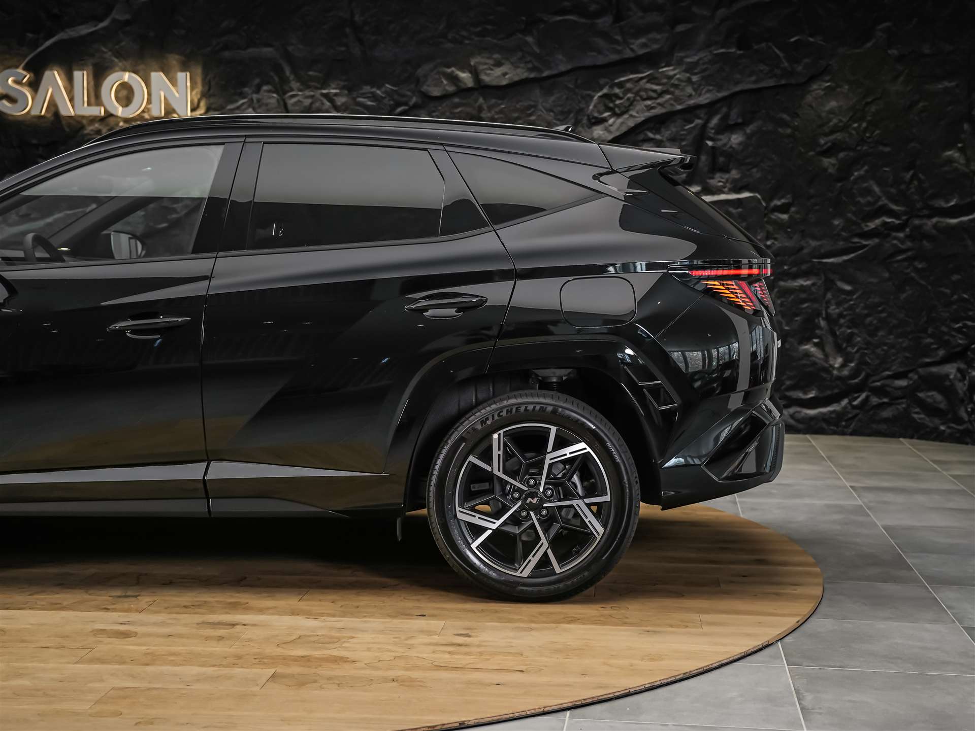 HYUNDAI Tucson 1.6 TGDI HEV N Line 4WD *Werksgarantie*Abstandsregler*Panorama*Lenkradheizung*-image-20