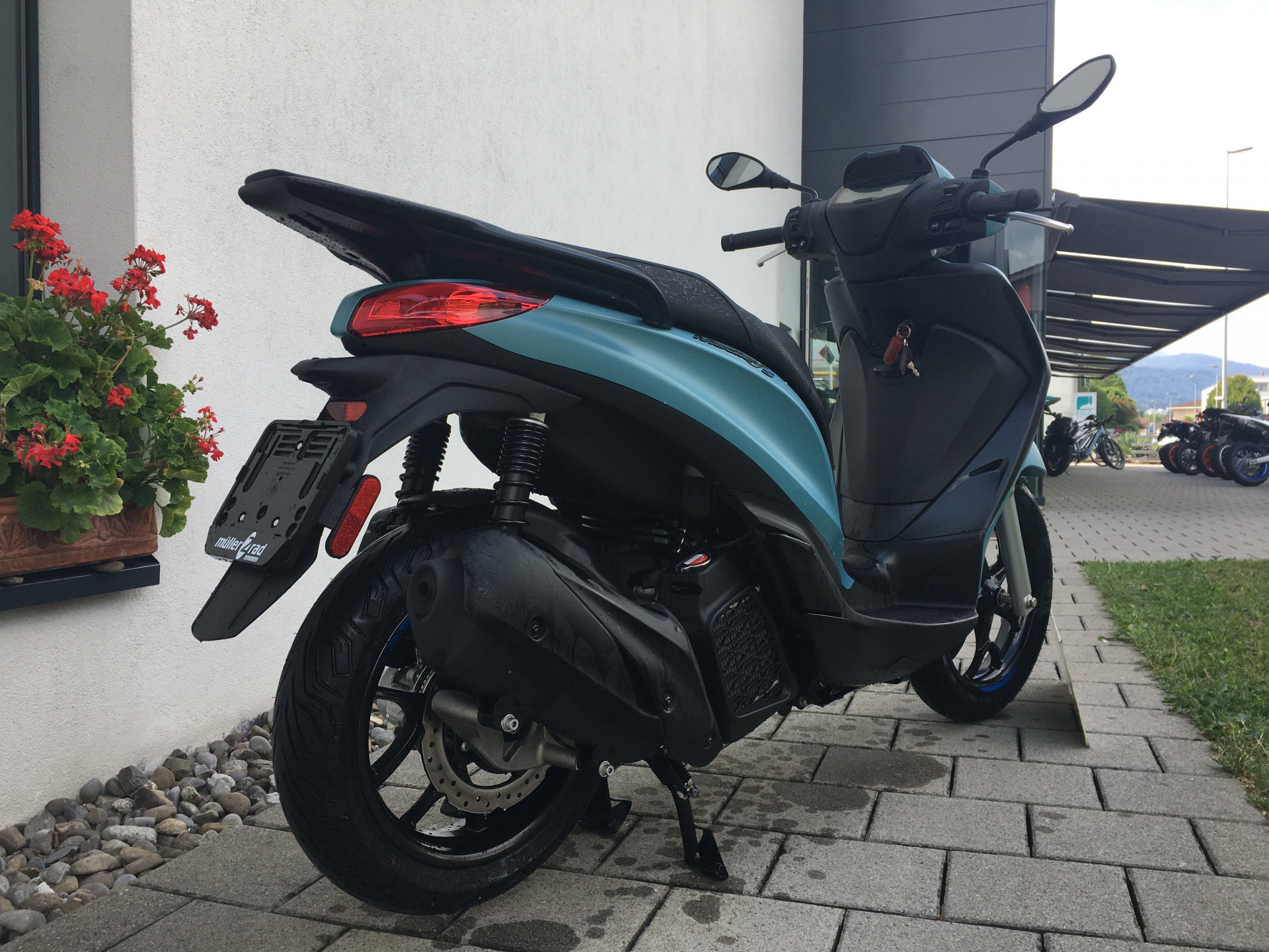 PIAGGIO Medley 200 Sport-image-1
