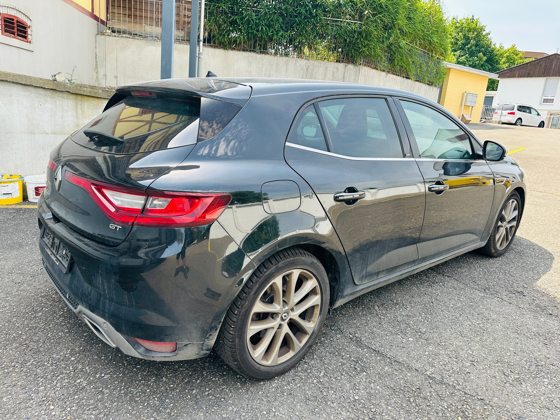 RENAULT Mégane 1.6 16V Turbo GT EDC-image-9