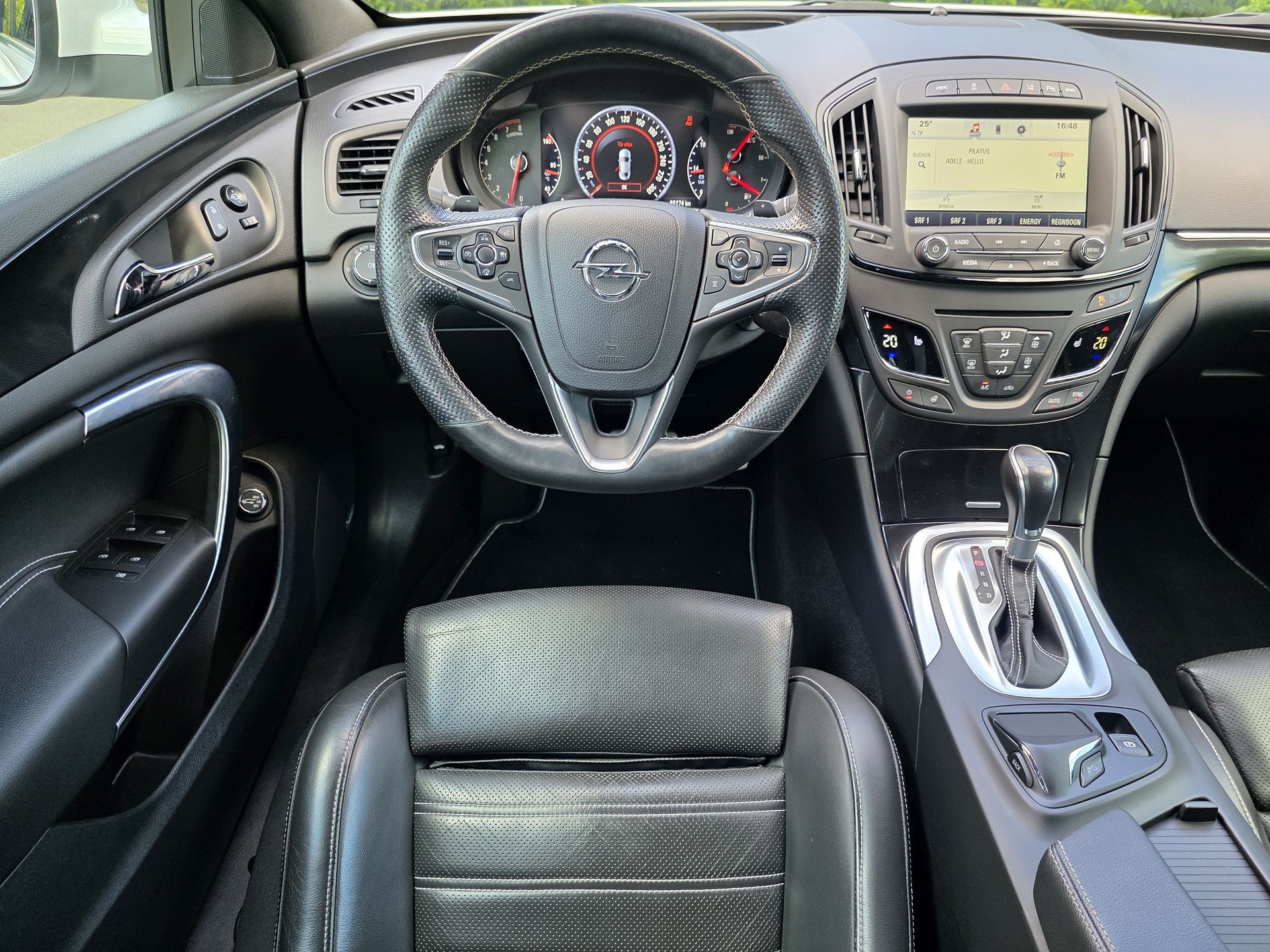 OPEL Insignia Sports Tourer 2.8 Turbo OPC 4WD Automatic-image-12