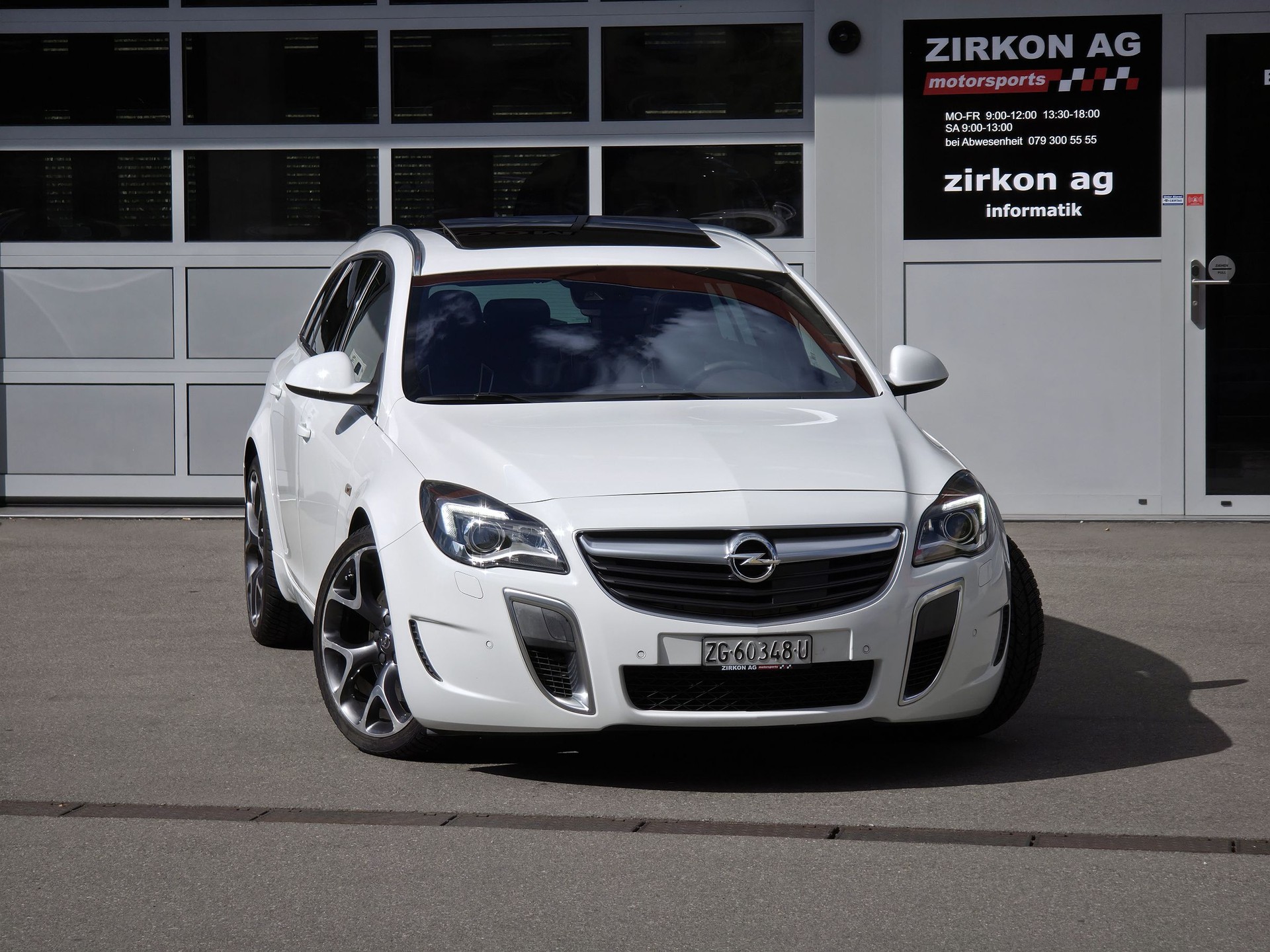 OPEL Insignia Sports Tourer 2.8 Turbo OPC 4WD Automatic-showroom-element-1