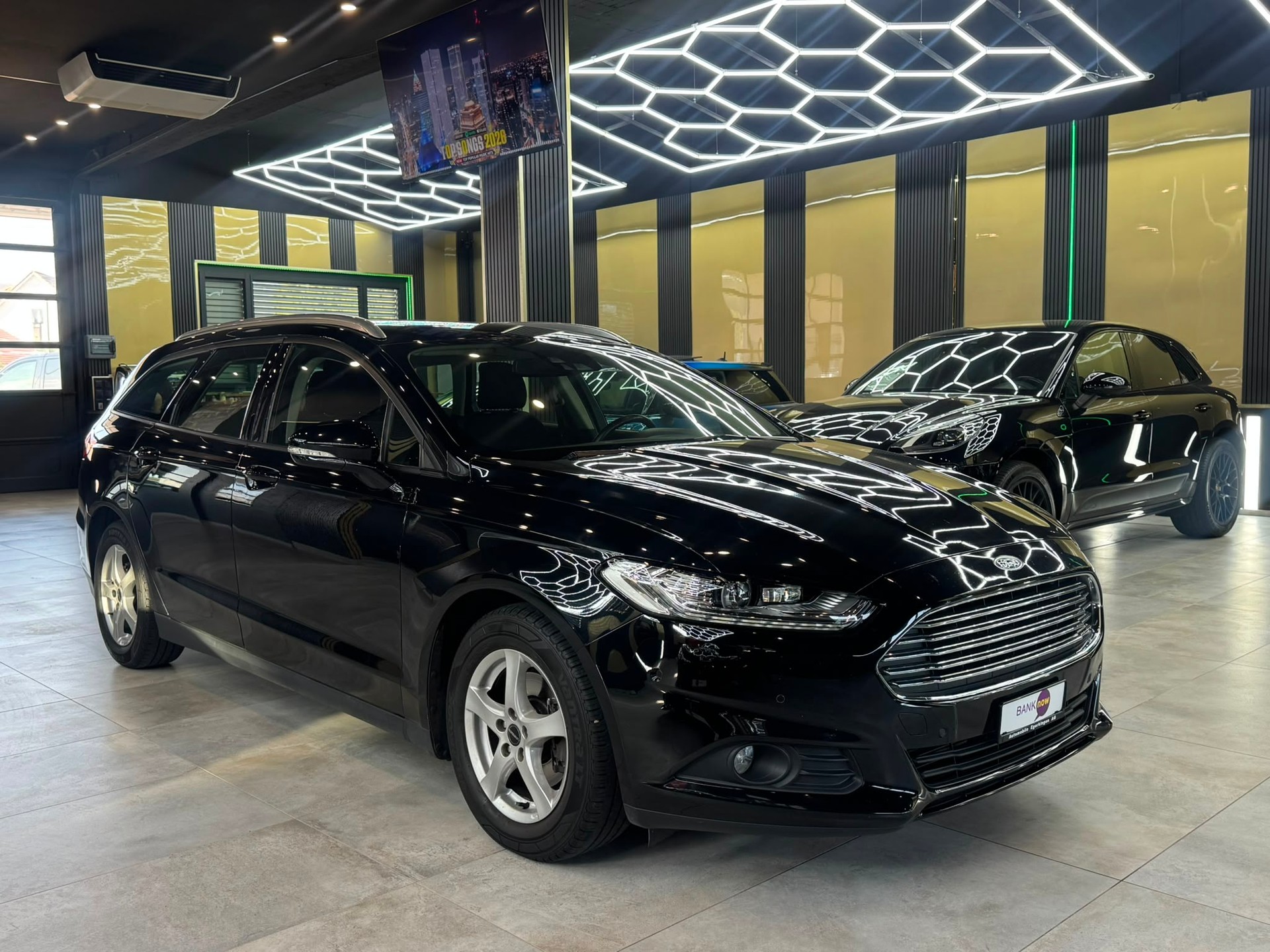 FORD Mondeo 2.0 TDCi Trend-showroom-element-2