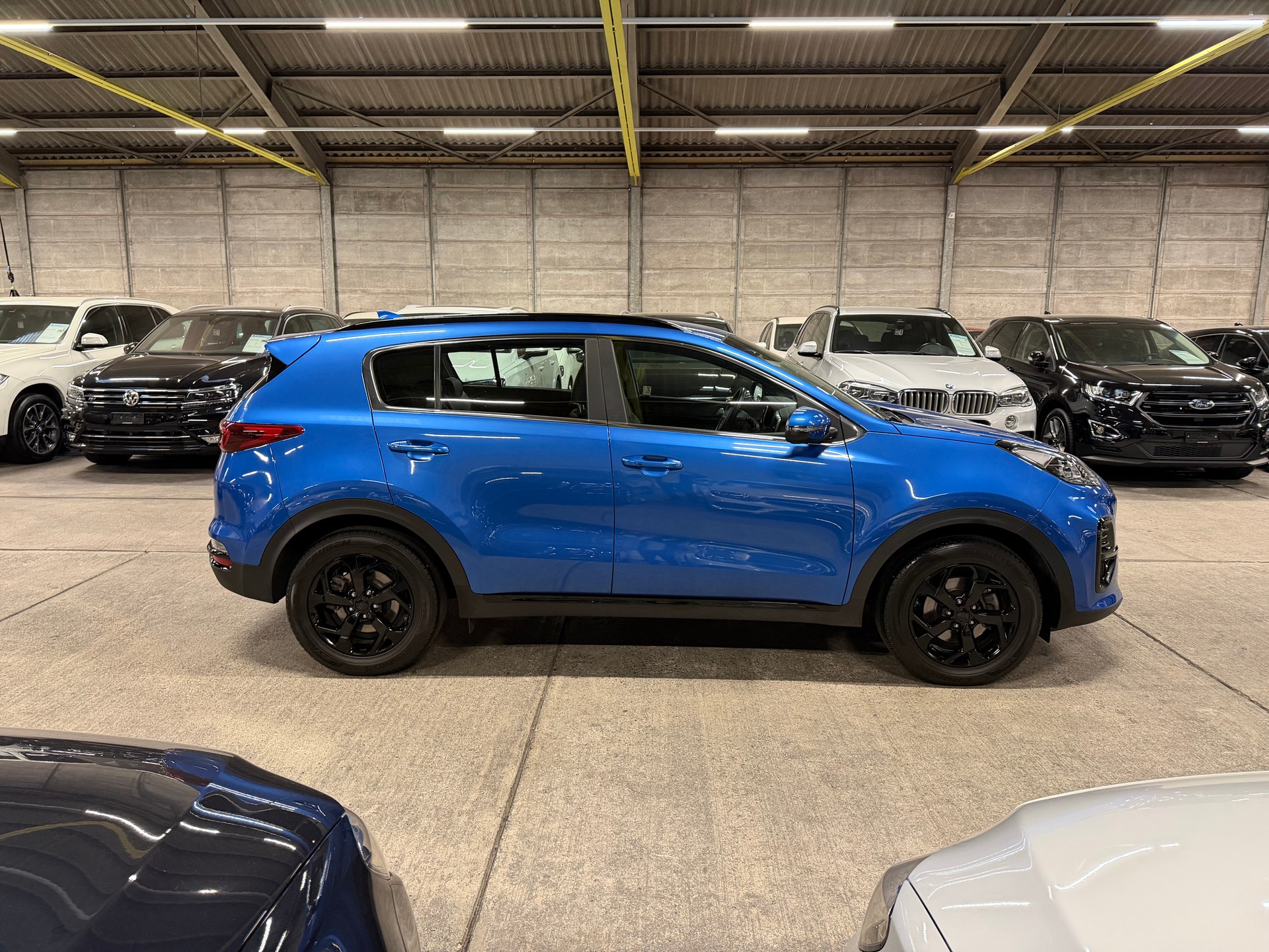 KIA Sportage 1.6 T-GDi Black Edition 4WD Automat-showroom-element-2