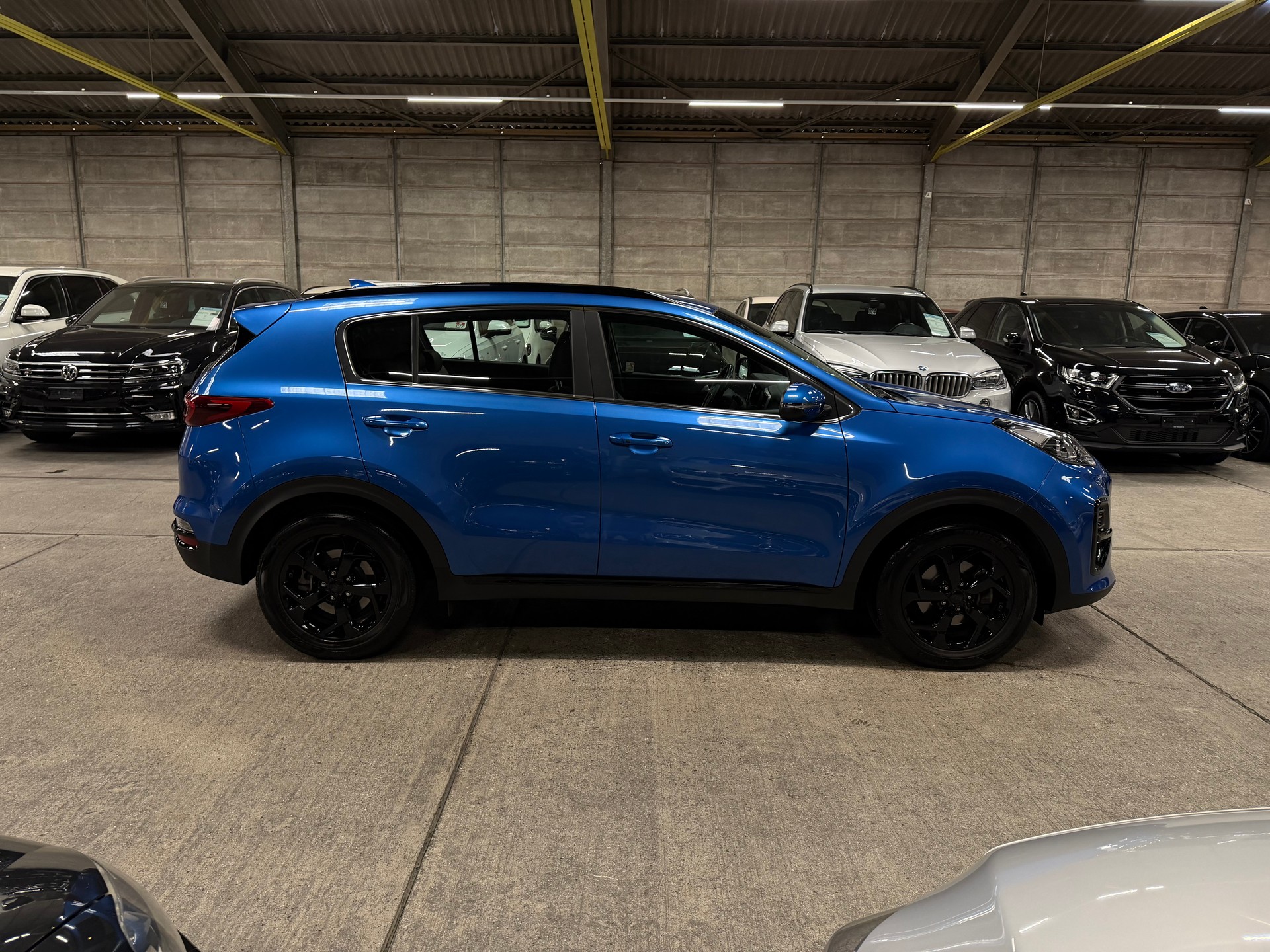 KIA Sportage 1.6 T-GDi Black Edition 4WD Automat-showroom-element-2