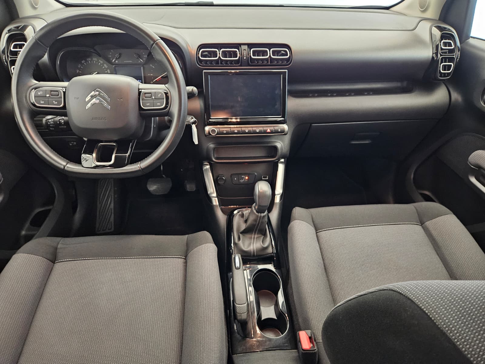 CITROEN C3 Aircross 1.2i PureTech Swiss Edition EAT6-image-9