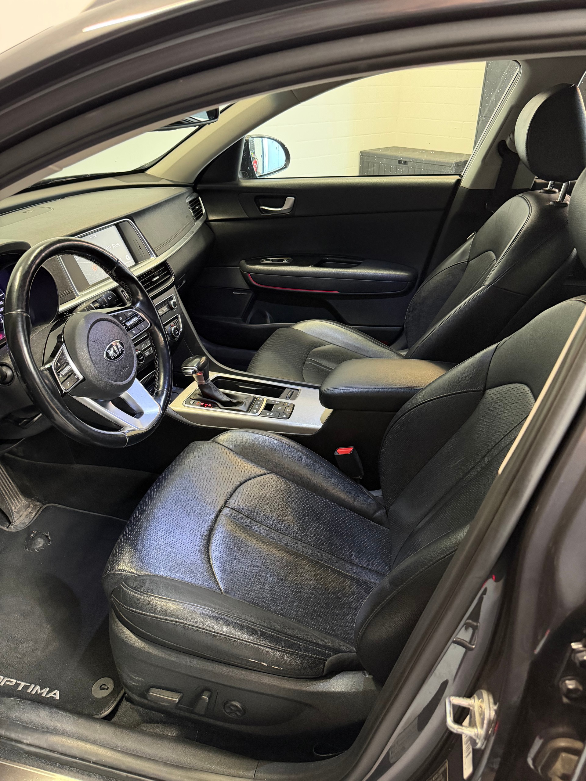 KIA Optima SW 2.0 T-GDI Plug-in Hybrid Automat-image-16