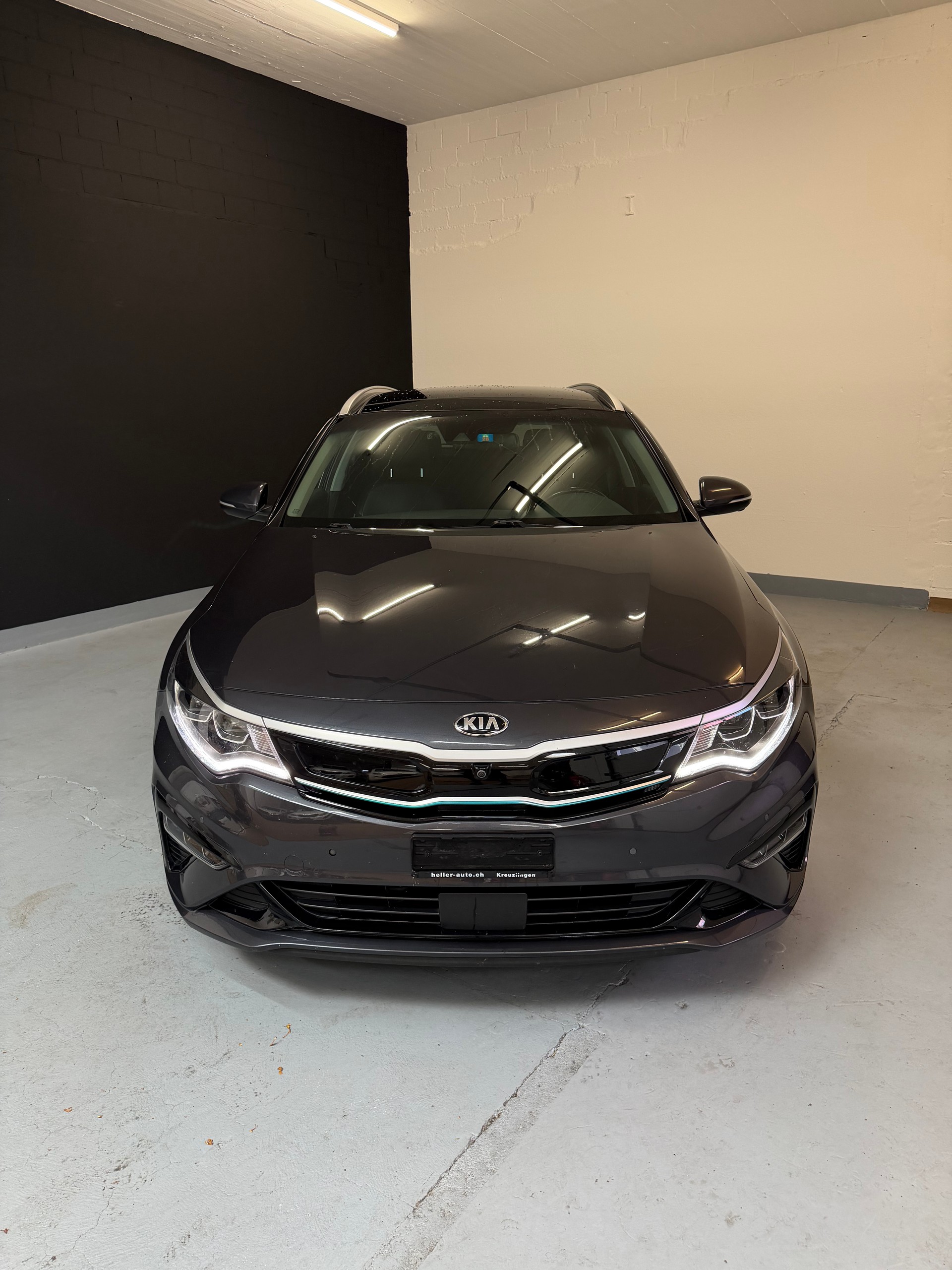 KIA Optima SW 2.0 T-GDI Plug-in Hybrid Automat-showroom-element-1