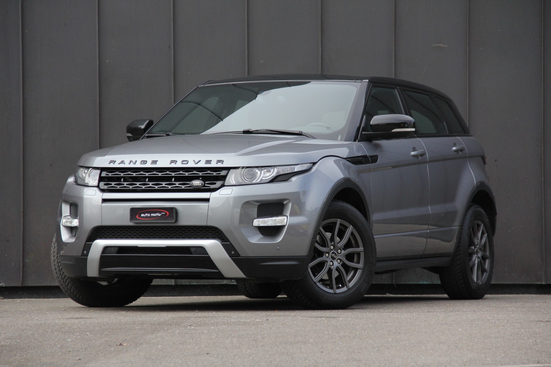 LAND ROVER Range Rover Evoque 2.2 SD4 Dynamic AT6 **360°-KAMERA** **PANORAMADACH** **FRISCH-AB-MFK**