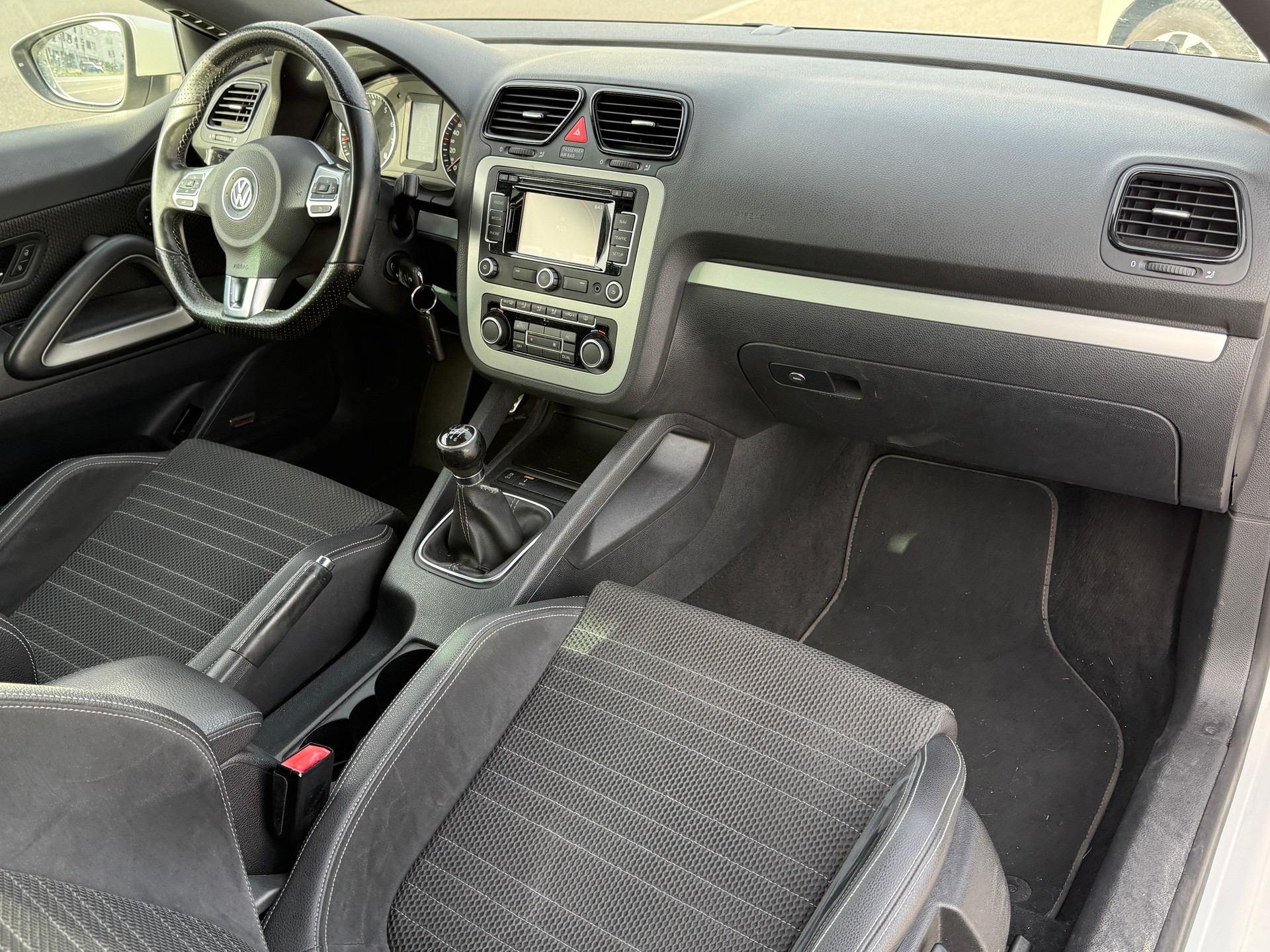VW Scirocco 1.4 TSI Team - Navigation - Toit Panoramique - Tampomat - PDC Capteur Park -Expertisé : 10.09.2025-image-14